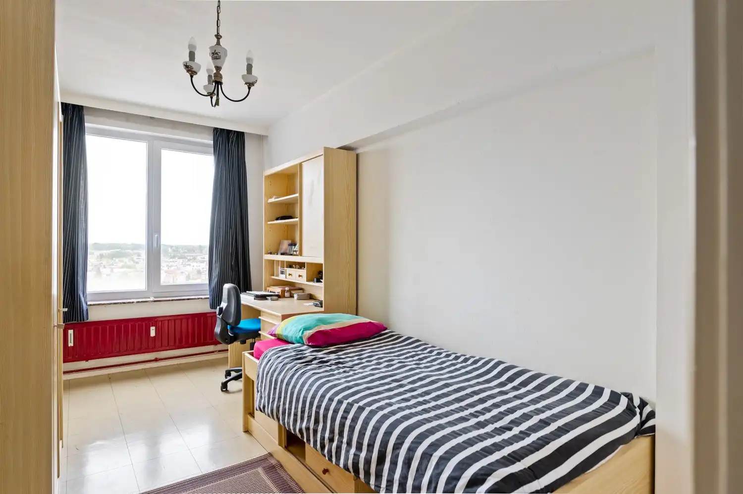 Ruim tweeslaapkamerappartement met terras en weids uitzicht in Deurne foto 13
