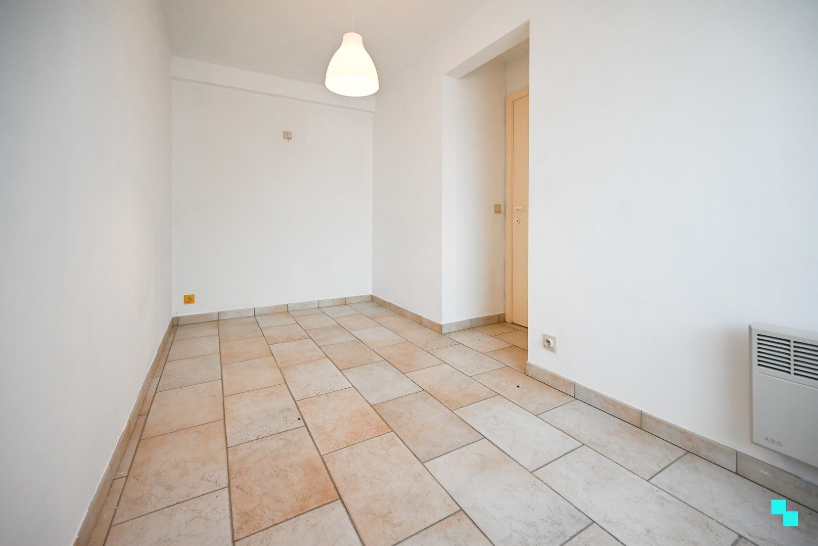Energiezuinig op te frissen appartement te Melkmarkt, Izegem foto 14