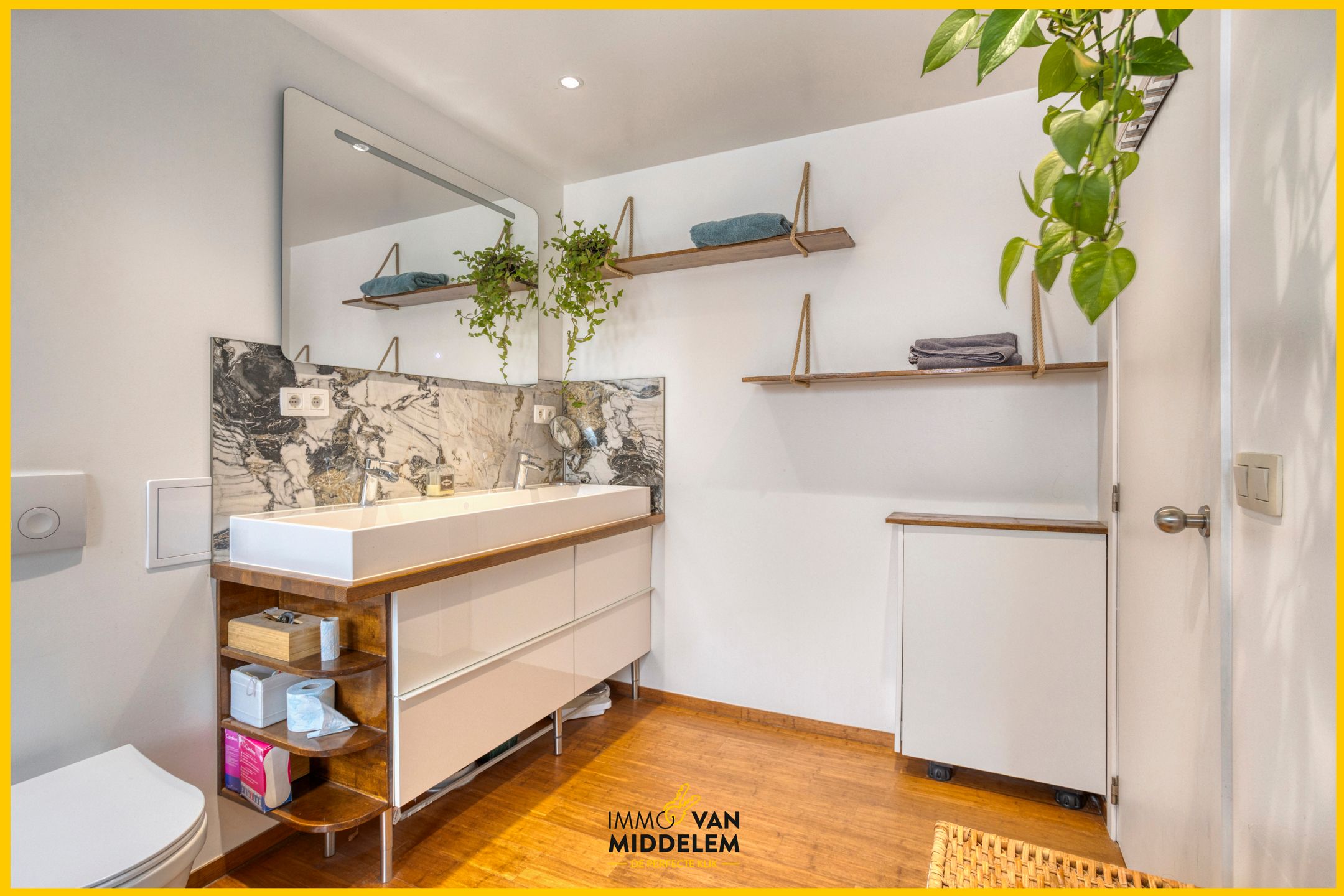 INSTAPKLARE TRIPLEX (+/-166 m²!) MET 4 KAMERS EN DAKTERRAS foto 11