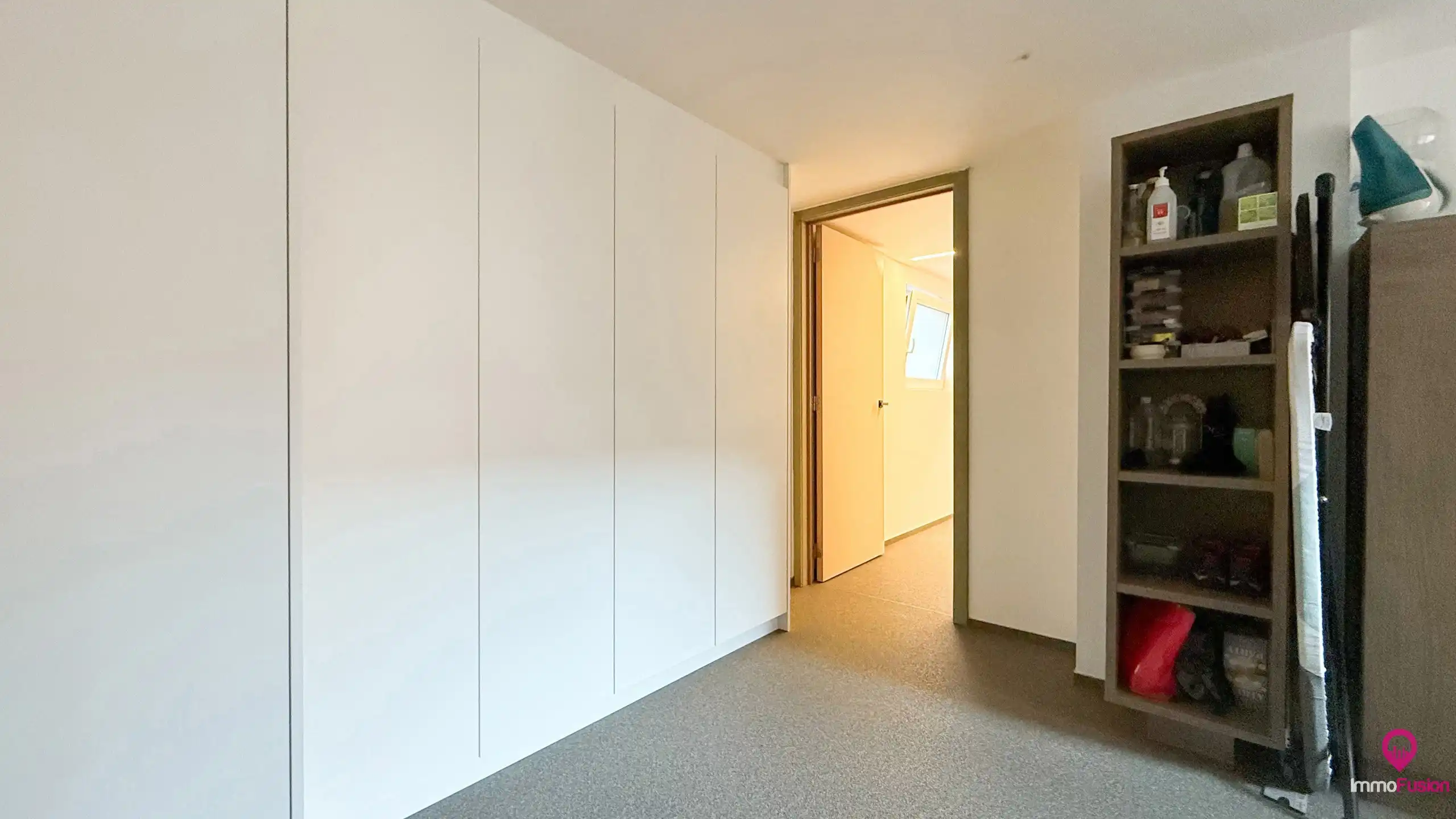 Gerenoveerde woning met veel ruimte en 6 slaapkamers! foto 19