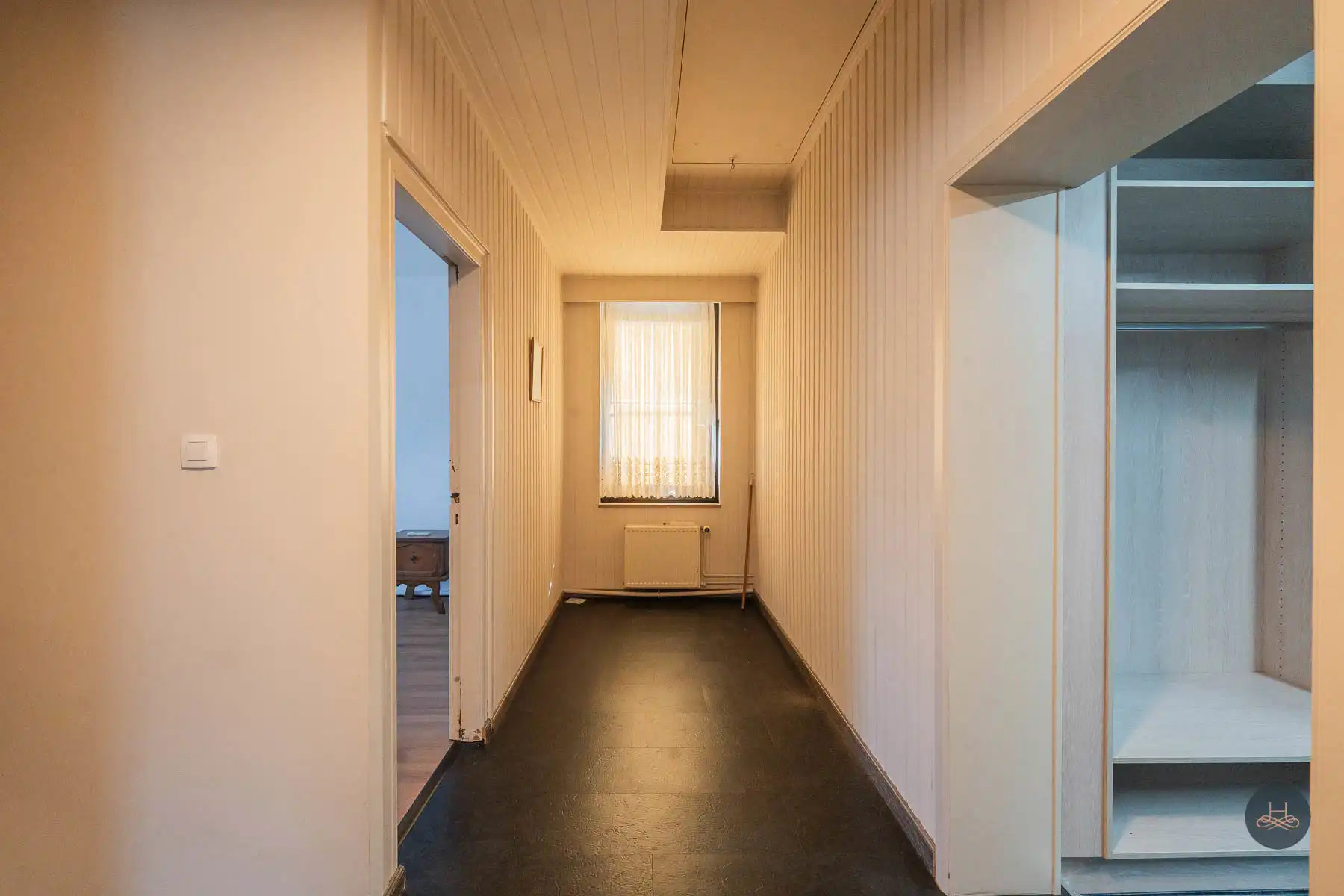 Woning met groot multifunctioneel bijgebouw in rustige straat foto 12