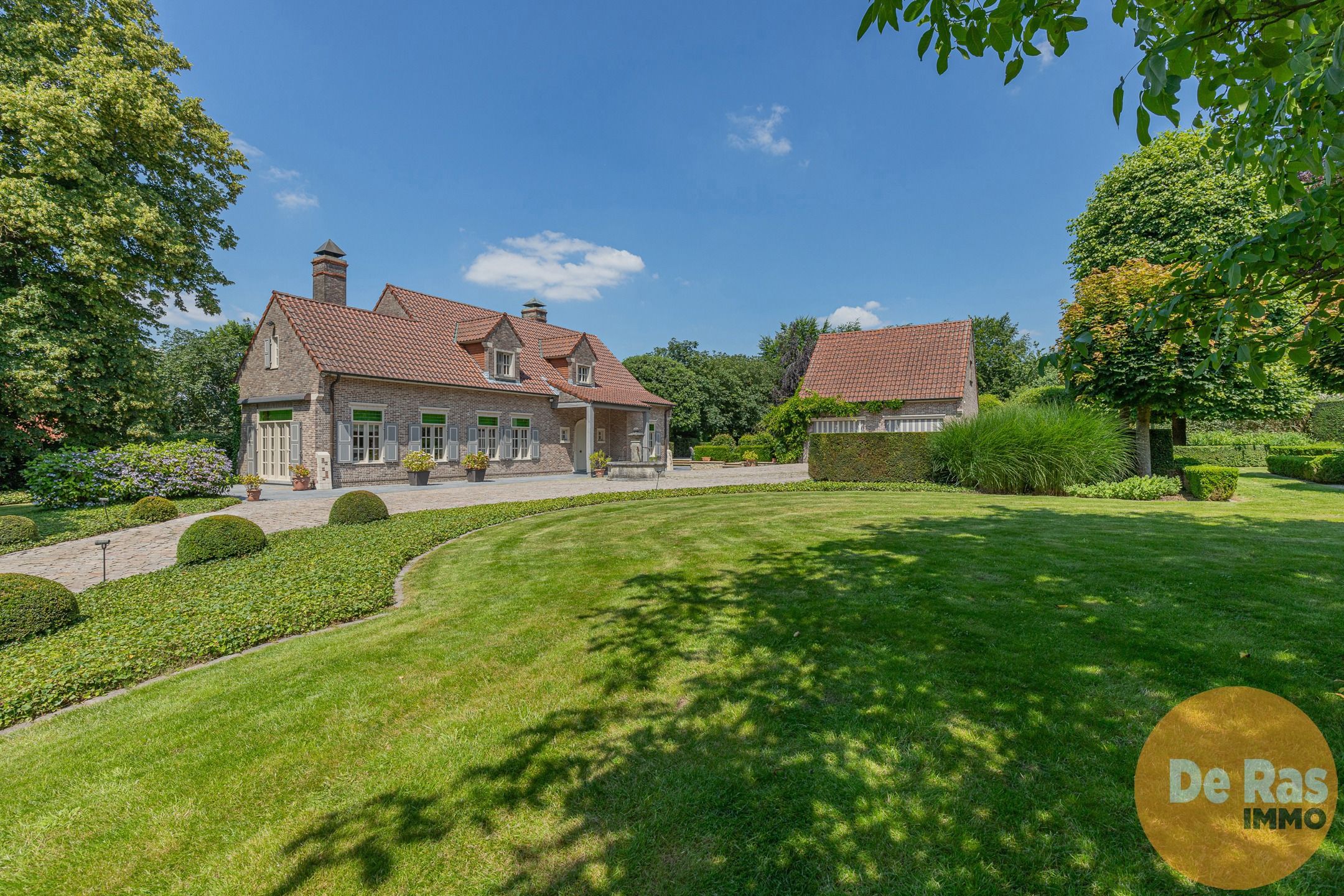 SINT-LIEVENS-HOUTEM - Prachtig landhuis op unieke ligging foto 3