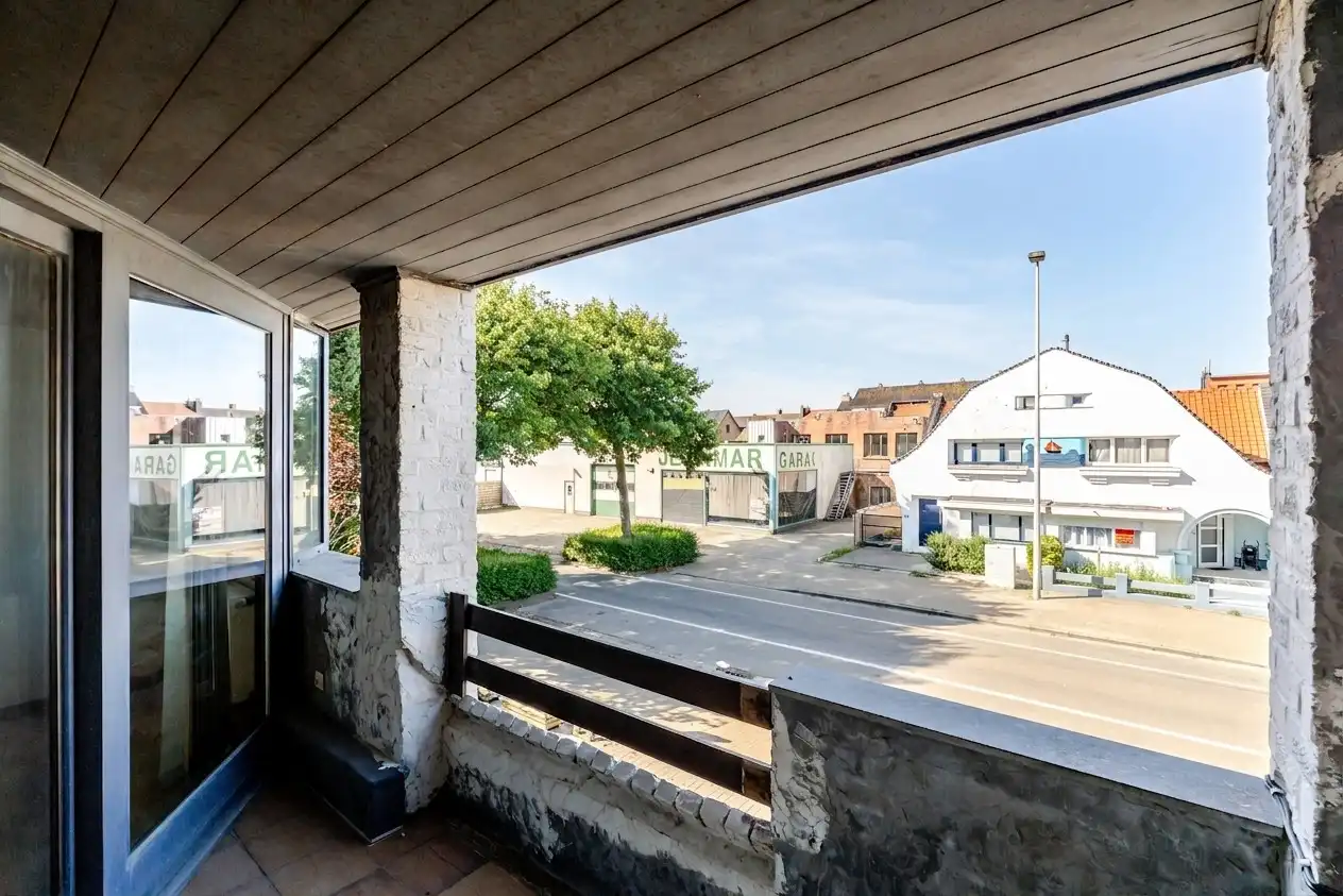 Op te frissen woning met perceel bouwgrond foto 7