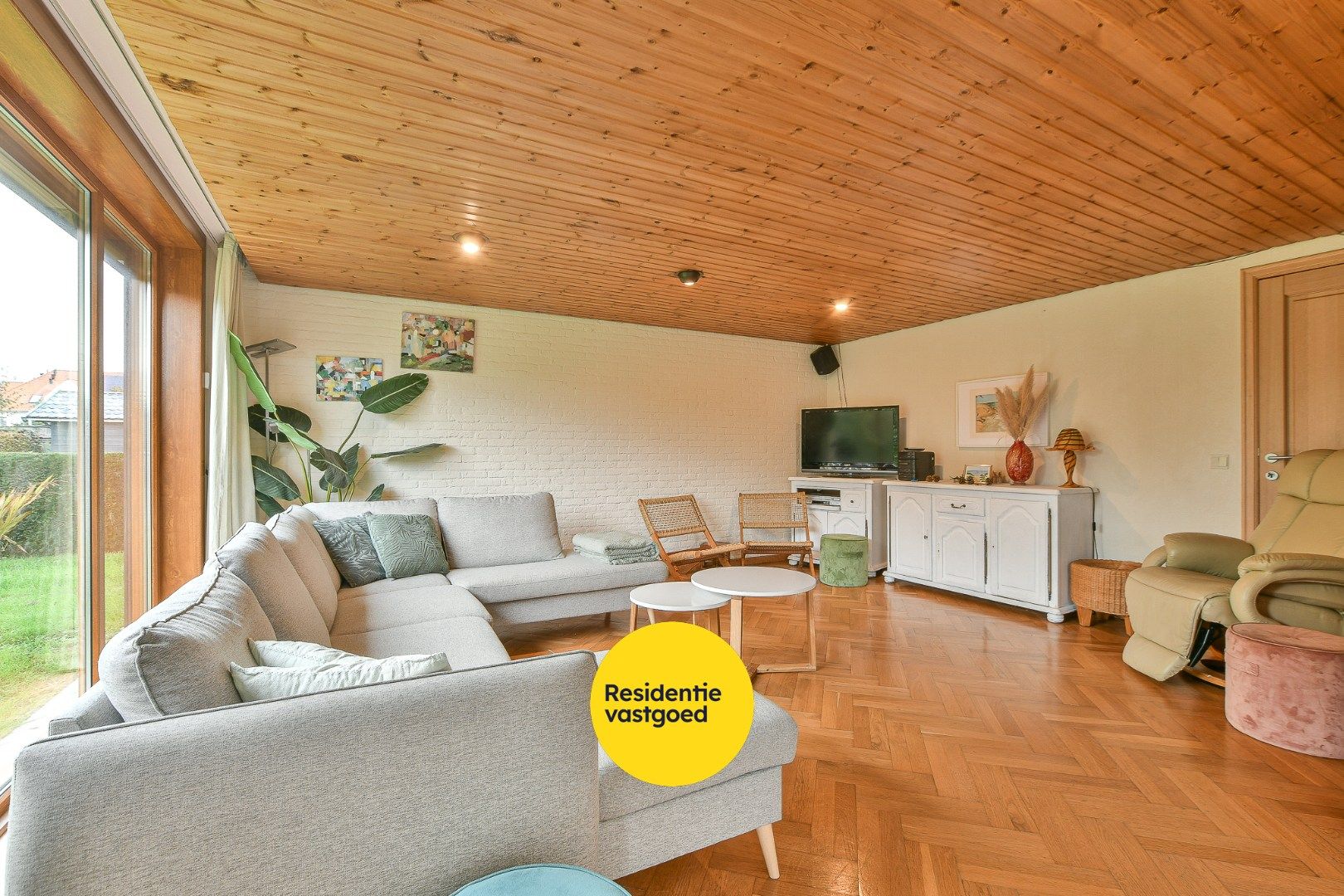 Bungalowwoning met 4 slaapkamer te huur in centrum De Haan! foto 4