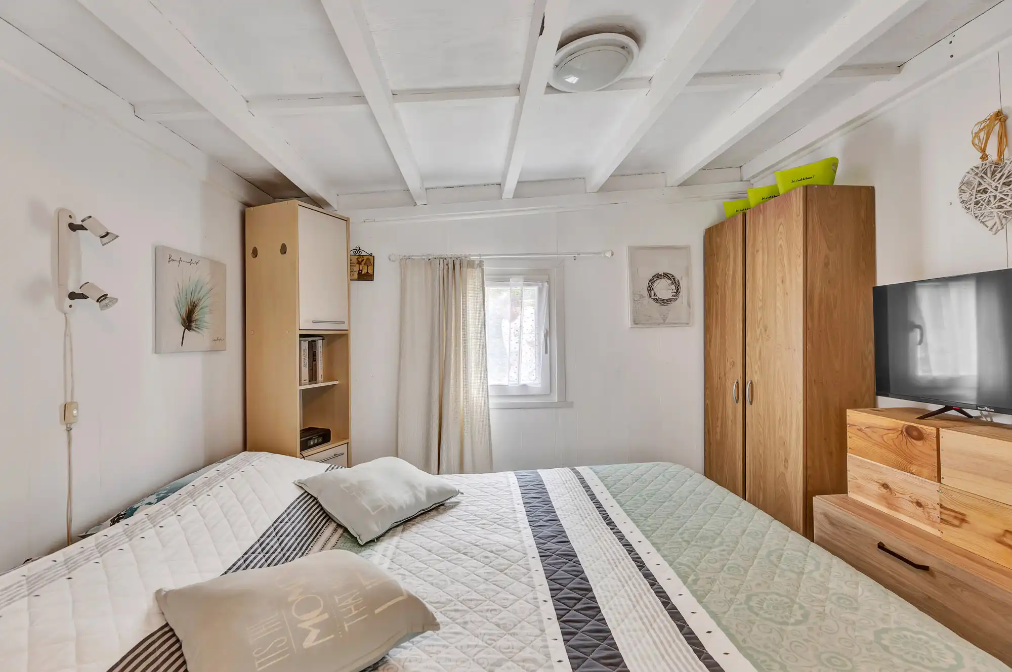 Instapklare bungalow te koop met grote tuin foto 8