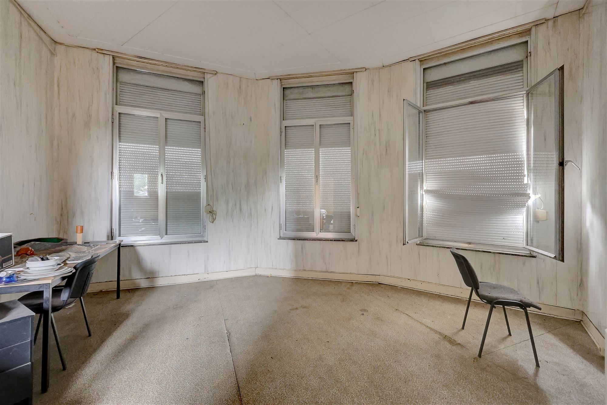 Te renoveren handelshuis op ideale locatie in Lier foto 8