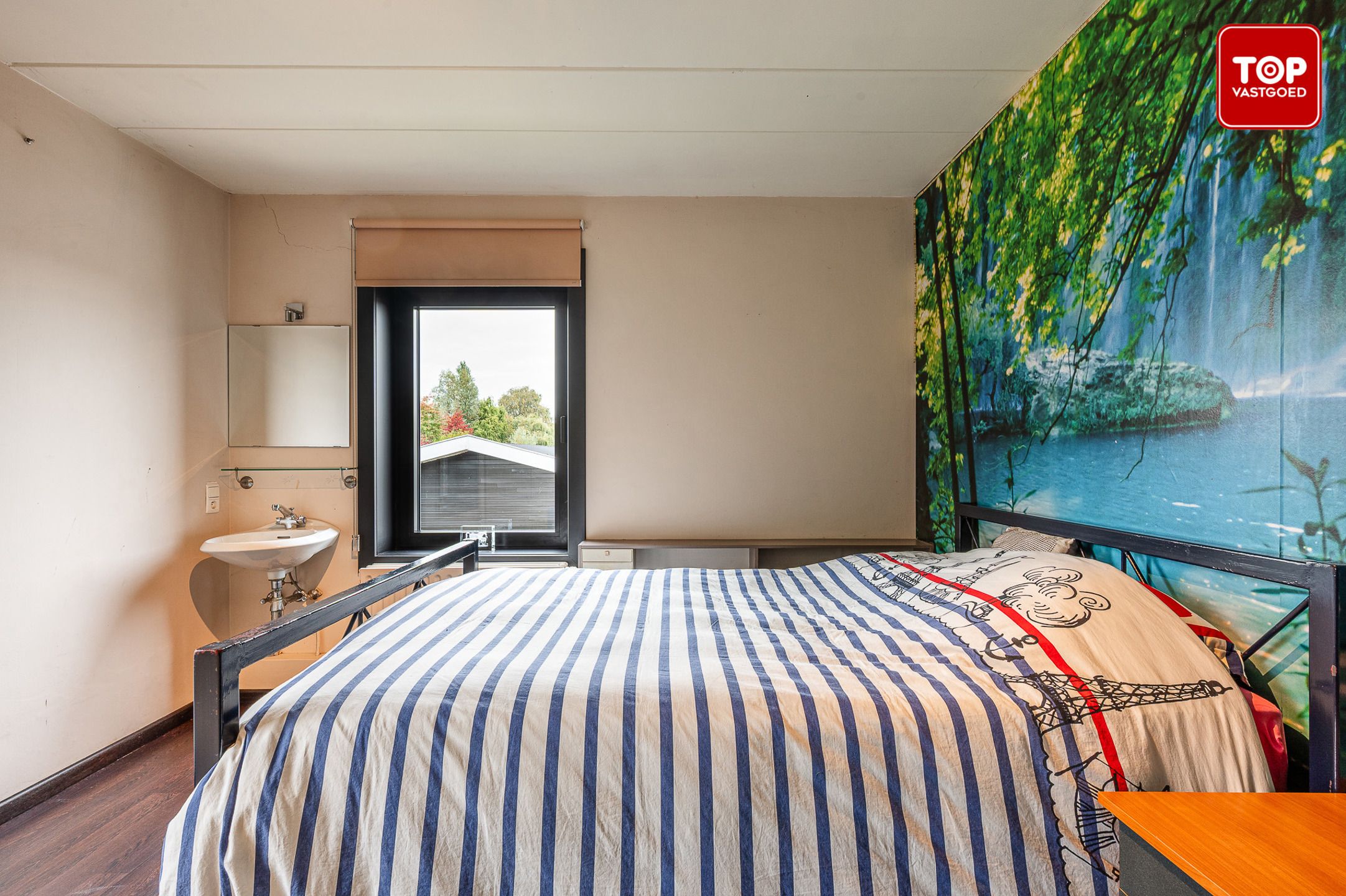 Ruime en lichtrijke villa met praktijkruimte en grote tuin nabij Gent foto 14