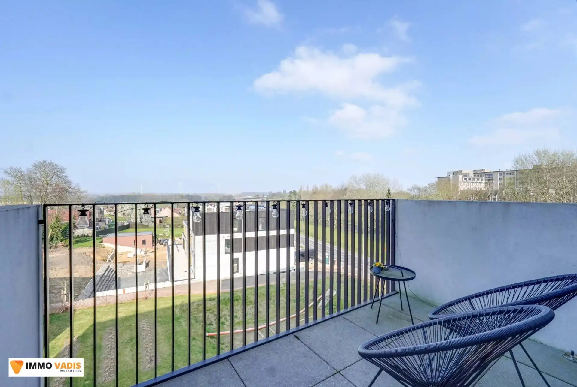 Instapklare studio met terras foto 8