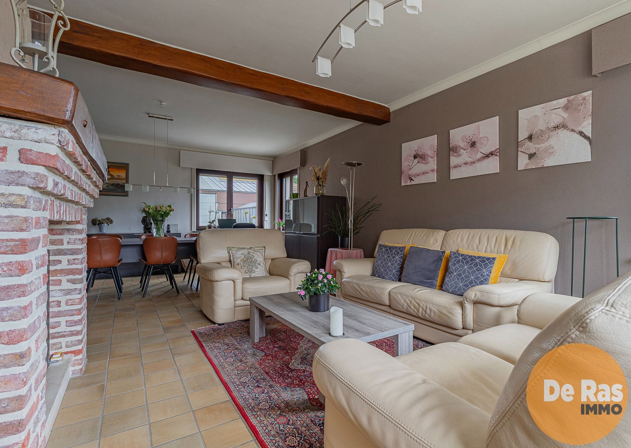 ERPE-MERE - Goed onderhouden woning met magazijn en serres foto 7