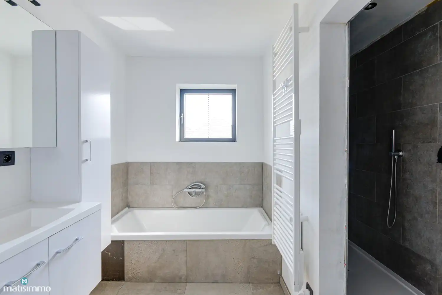 RECENTE EN ENERGIEZUINIGE WONING MET 3 SLAAPKAMERS, RUIM ZUIDWESTGERICHT PERCEEL VAN 3.357 M² EN GARAGE TE WELLEN foto 26
