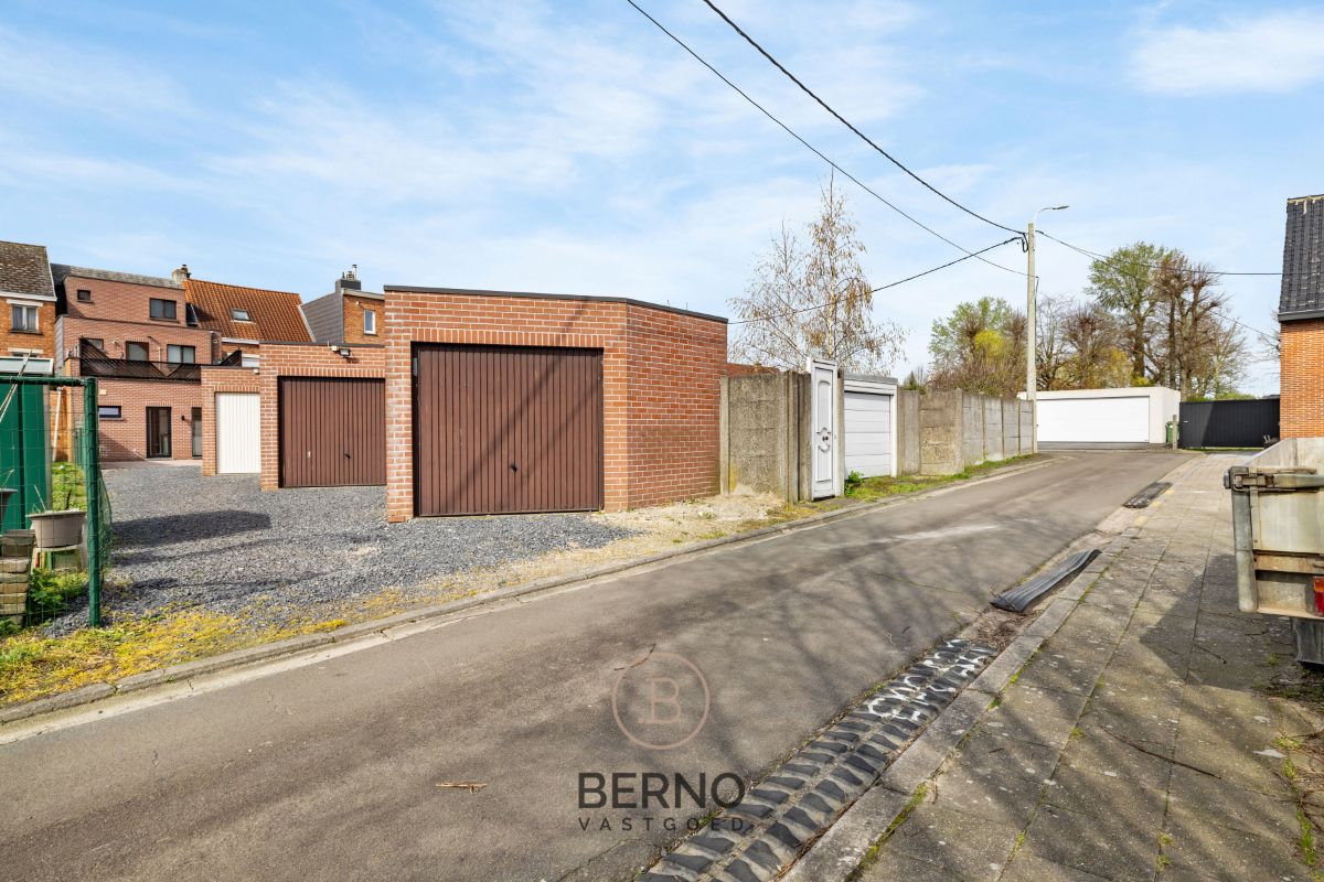 Vernieuwbouw appartement met private parkeerplaats foto 14