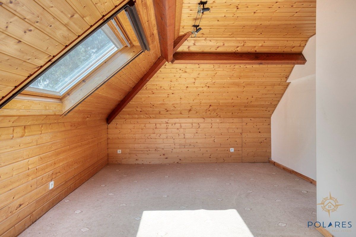 Ruime instapklare villa met prachtige zuidgerichte tuin foto 21