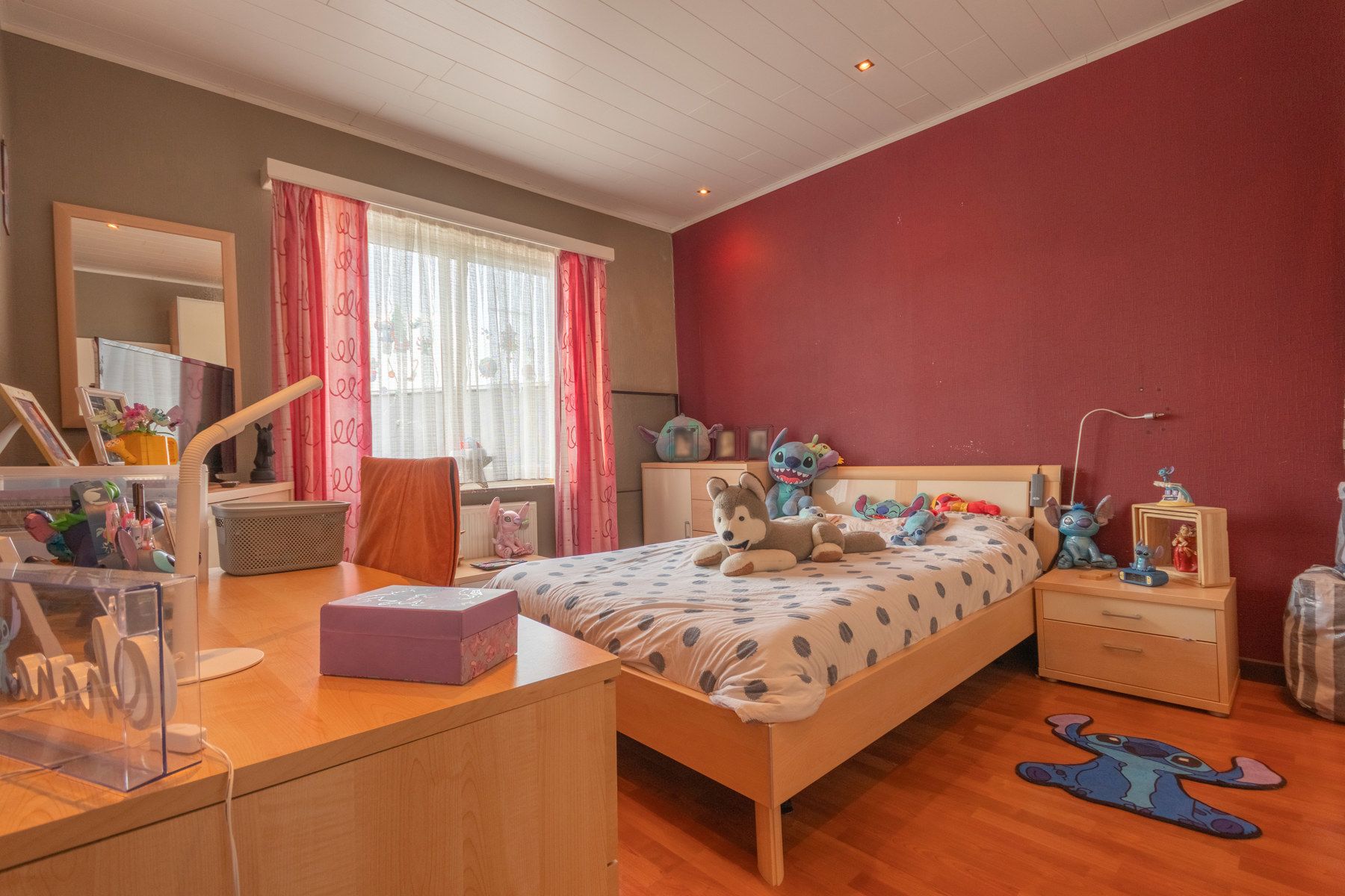 Goed onderhouden woning met 4 slaapkamers en leuke tuin foto 12