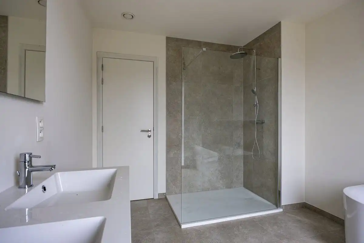 Rustig gelegen nieuwbouwwoning vlakbij het centrum van Balen foto 8