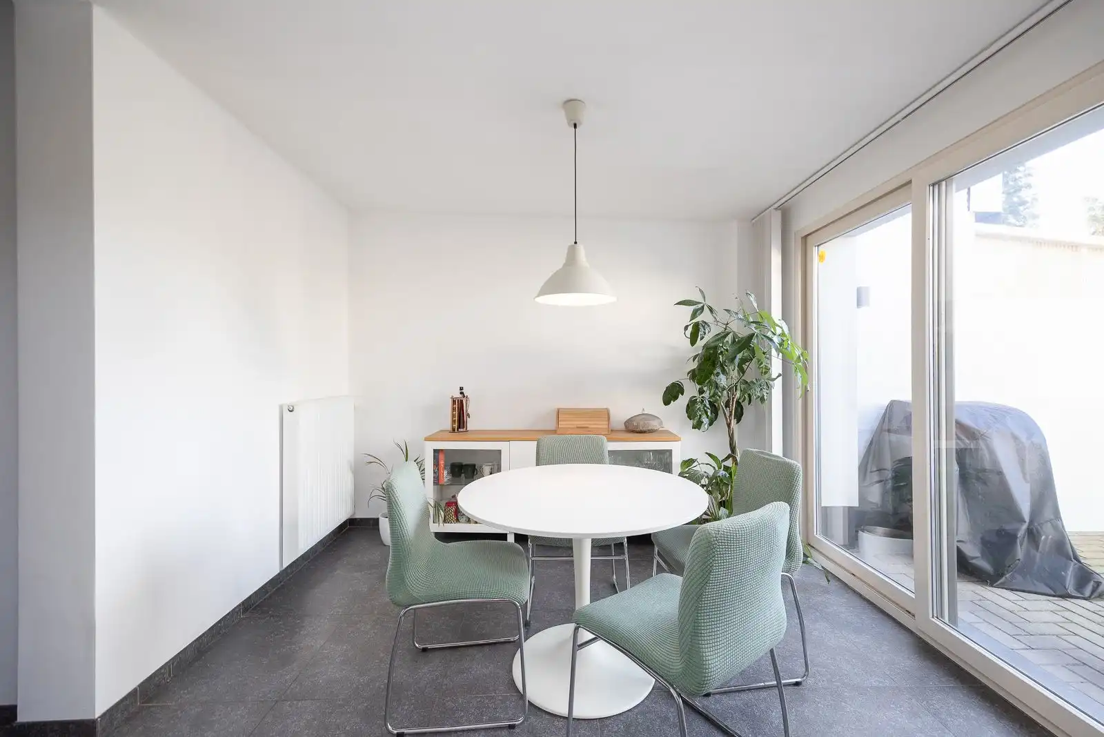 Instapklare energiezuinige woning met zonnig terras ! foto 13