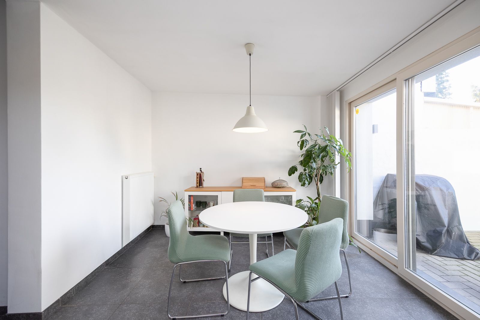 Instapklare energiezuinige woning met zonnig terras ! foto 13