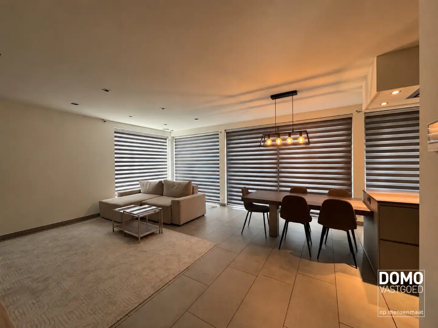 MODERNE WONING MET 3 SLAAPKAMERS, PRAKTIJKRUIMTE EN TUIN TE HUUR IN KERMT!  foto 7