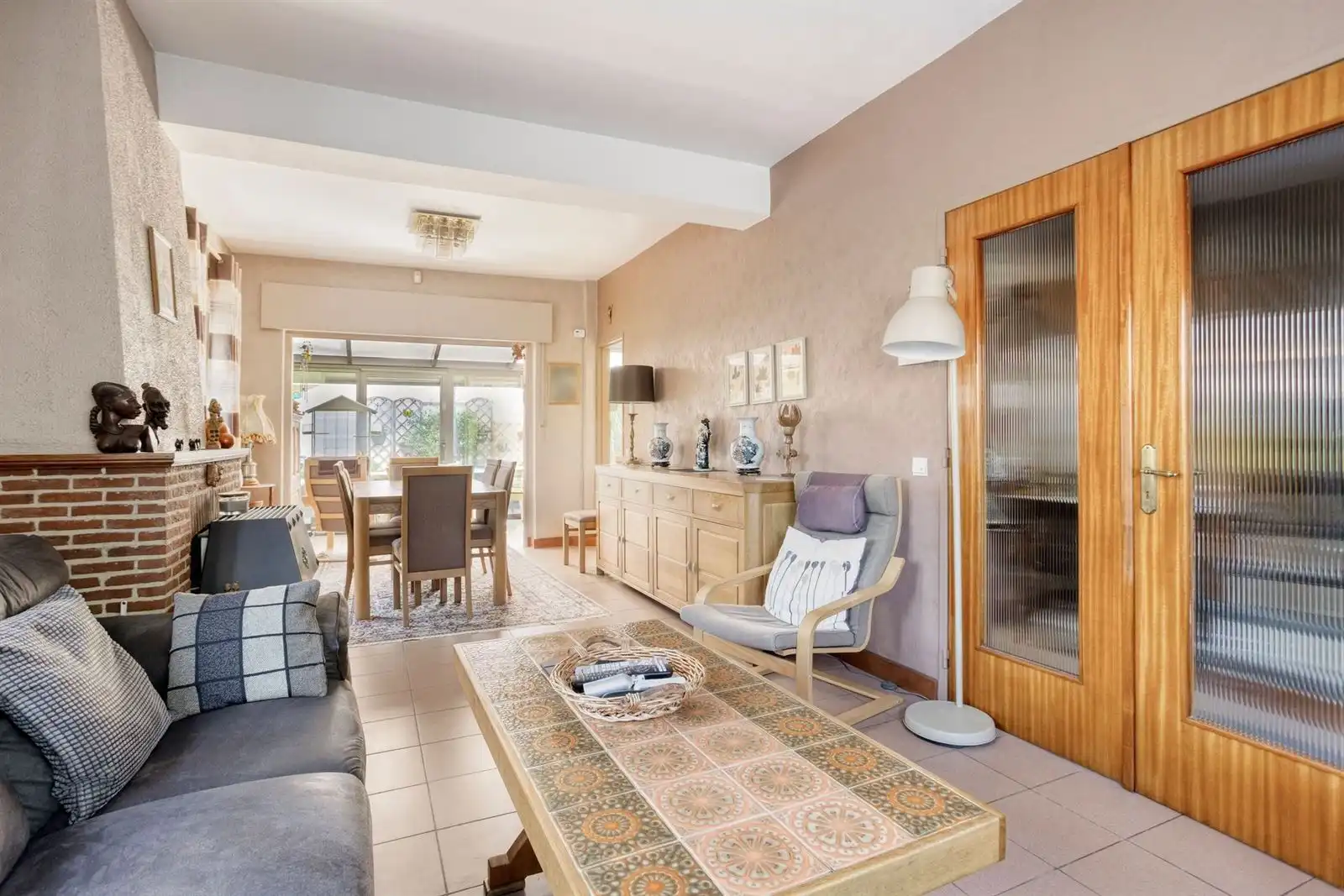 Zeer goed onderhouden woning met 3 slaapkamers, bureau + prive staanplaats  foto 4