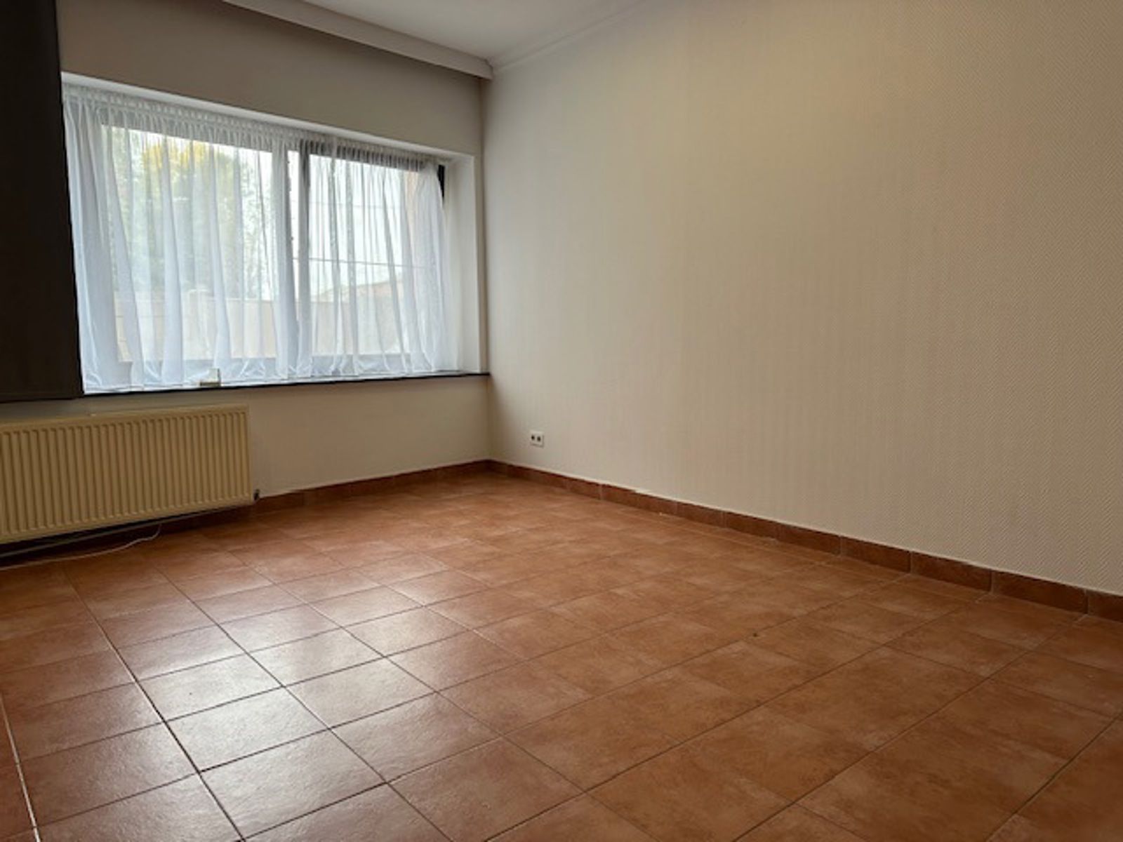 Te huur: ruim appartement met tuin in centrum Aalst! foto 6