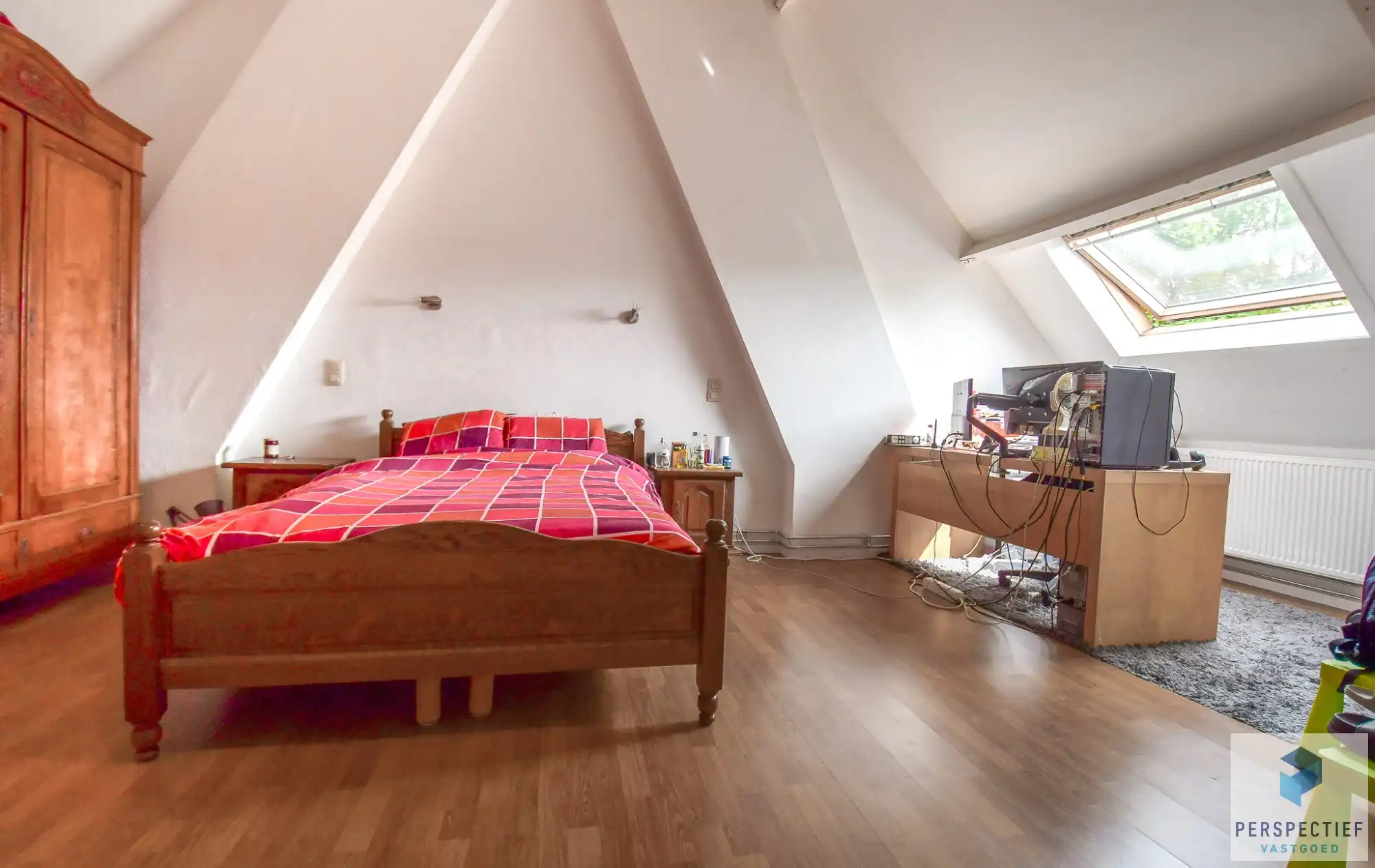 Ruime halfopen bebouwing met tuin en garage in het centrum van Oedelem foto 21