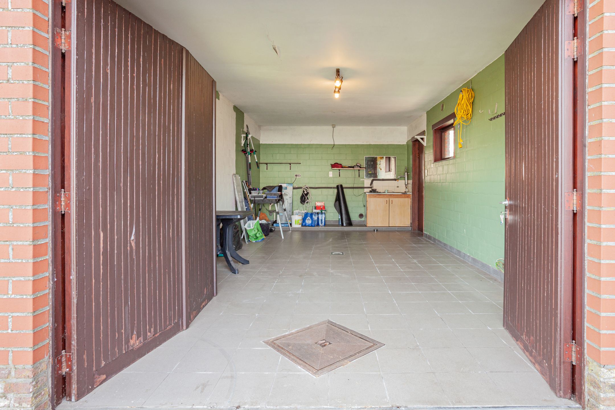Te renoveren alleenstaande woning foto 5