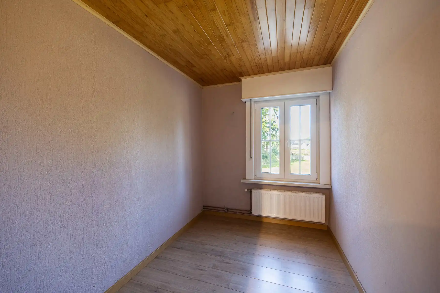 Leuke woning met grote tuin foto 21