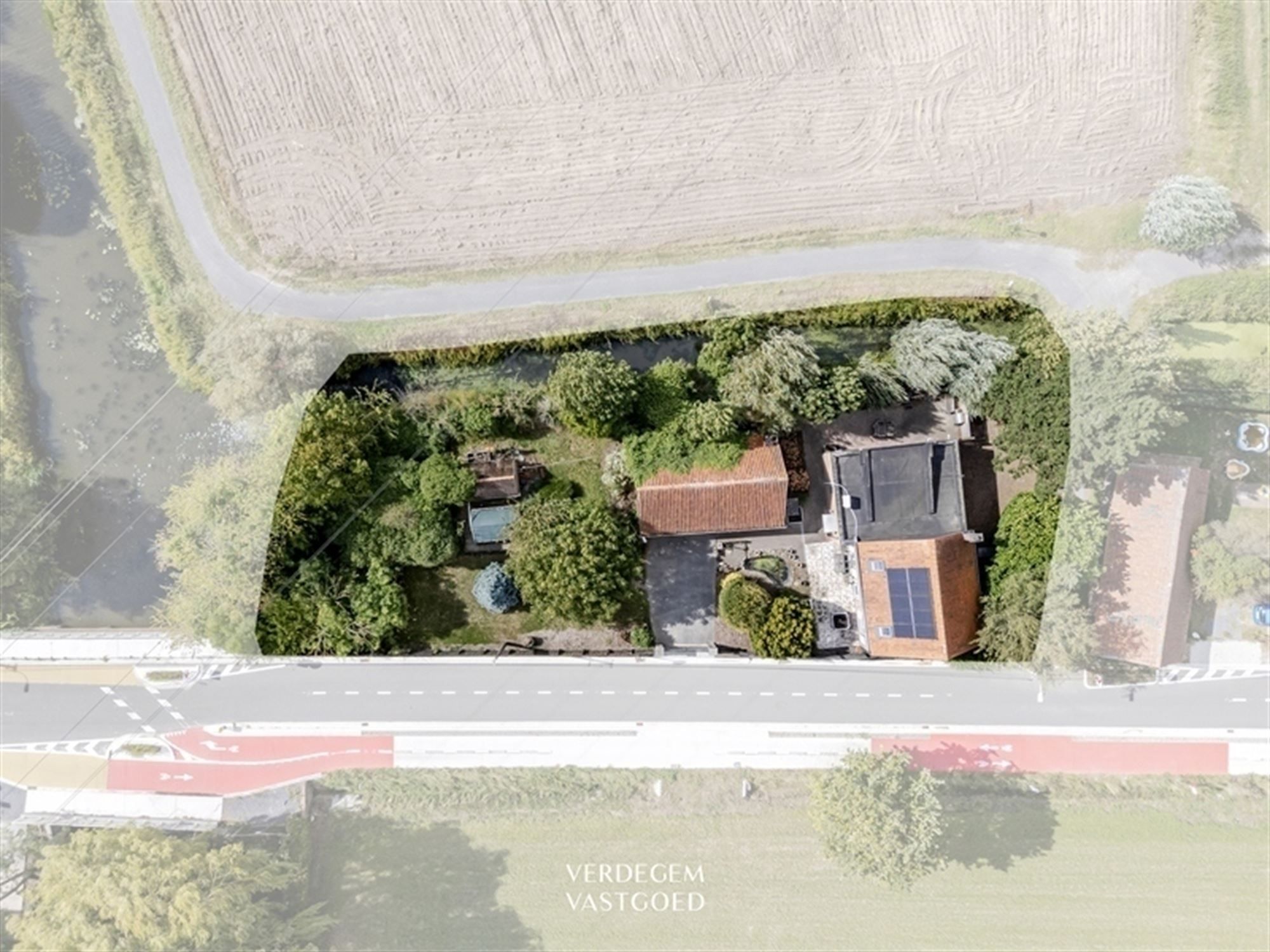 Charmante woning met 3 slaapkamers en werkplaats aan idyllische natuur foto 28
