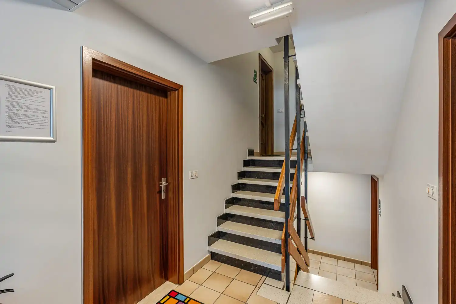 Instapklaar 2slpk-appartement centrum Herent (111m²) - grote garage en grote kelder foto 18