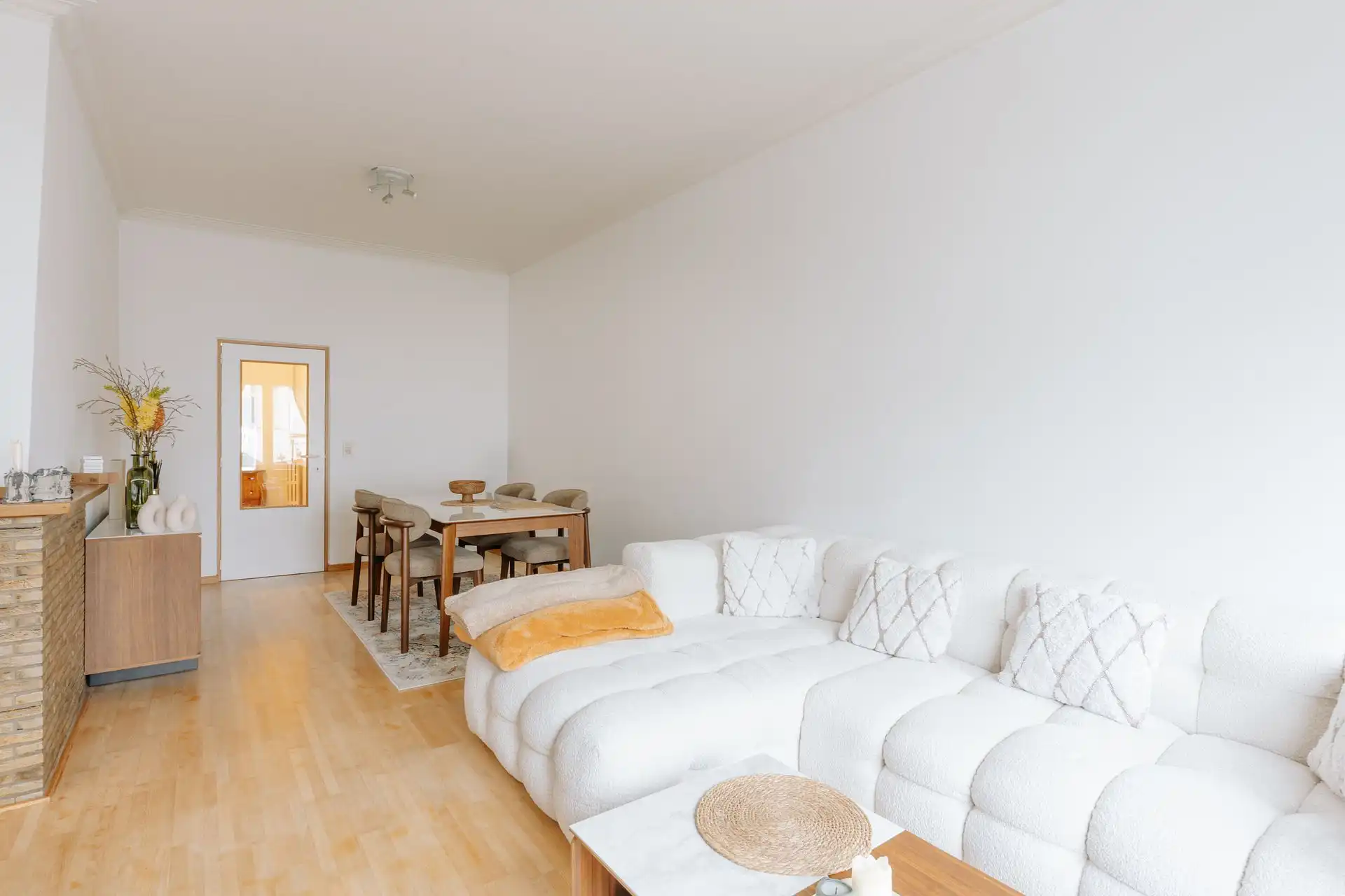 Verzorgd 2-slaapkamerappartement nabij De Bist! foto 3