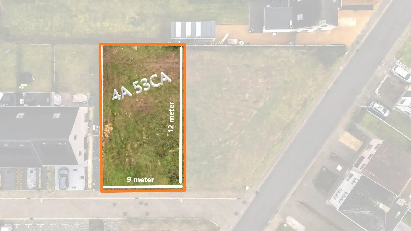 Goed gelegen bouwgrond met vergunning voor 4-gevel woning foto {{pictureIndex}}