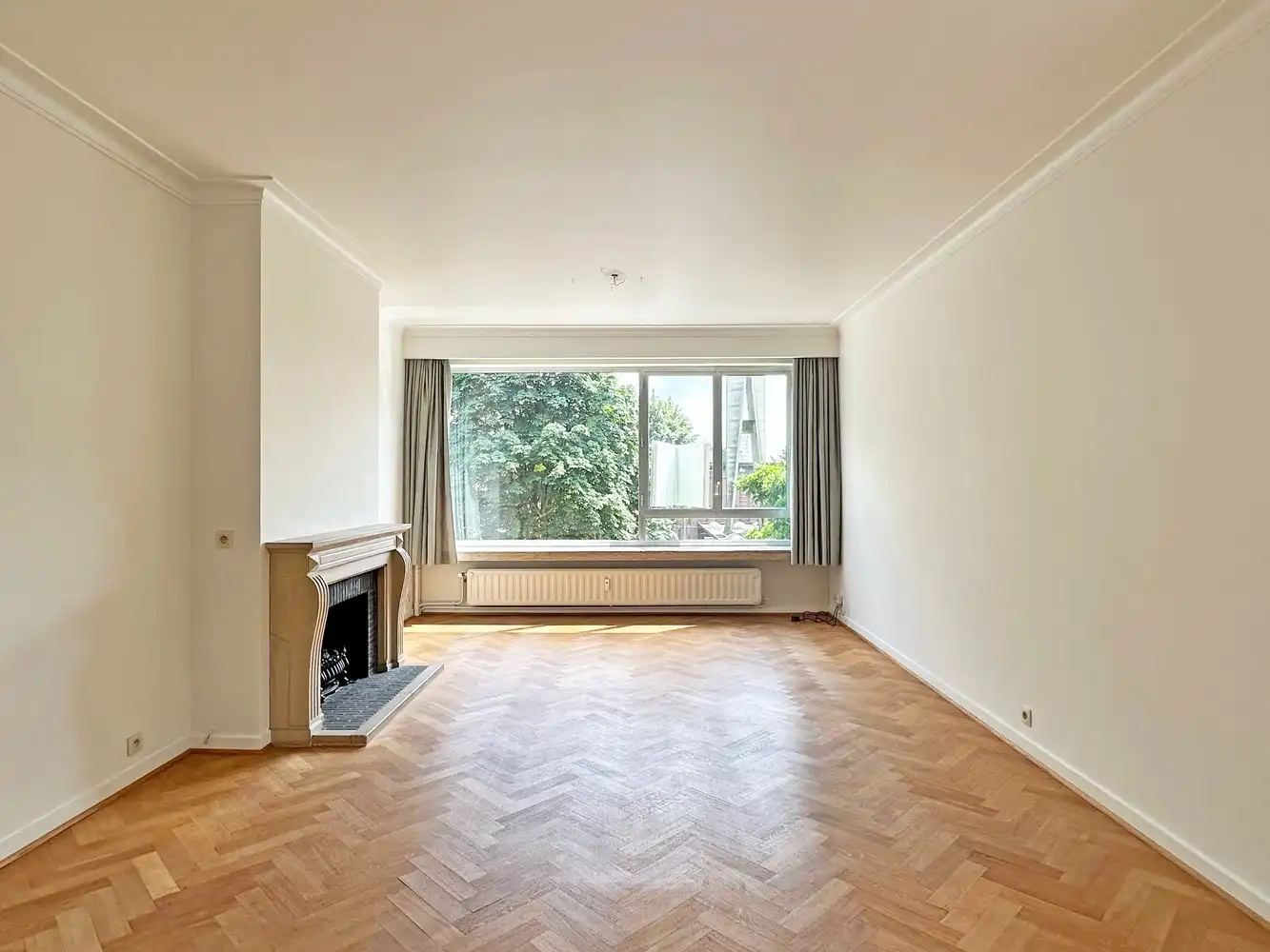 3 slaapkamer appartement met terras en staanplaats te Wilrijk! foto {{pictureIndex}}