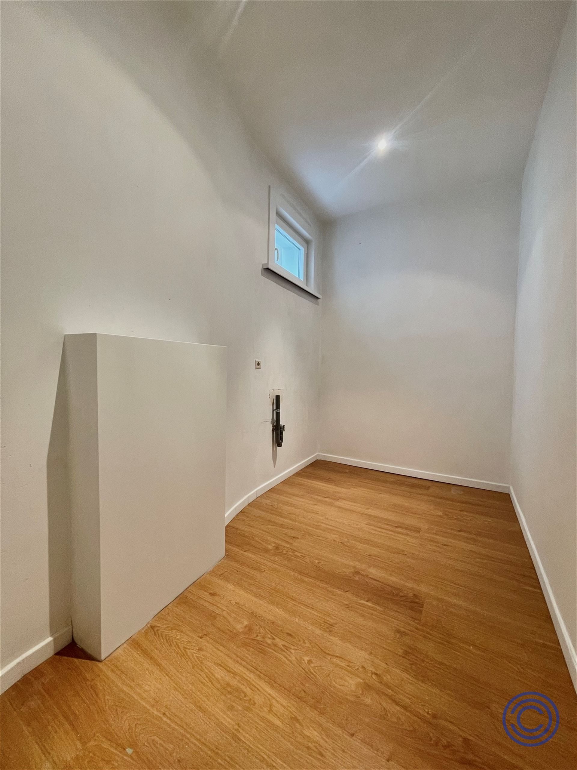 Proper opgefrist 2slpk appartement op TOP locatie foto 9