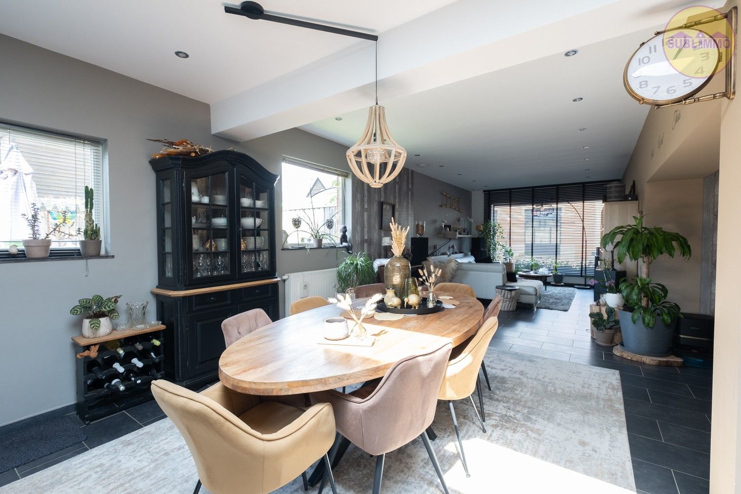 Energiezuinige woning met 4 slpks en gezellige stadstuin foto {{pictureIndex}}