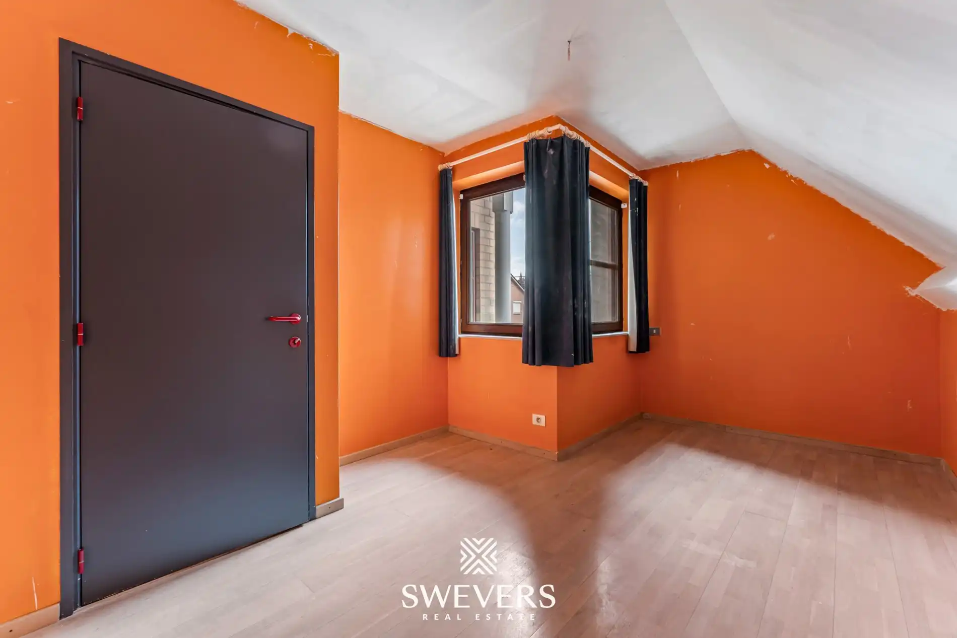 Ruime woning met veel potentieel op prachtig perceel (23a96ca) te Helchteren foto 23