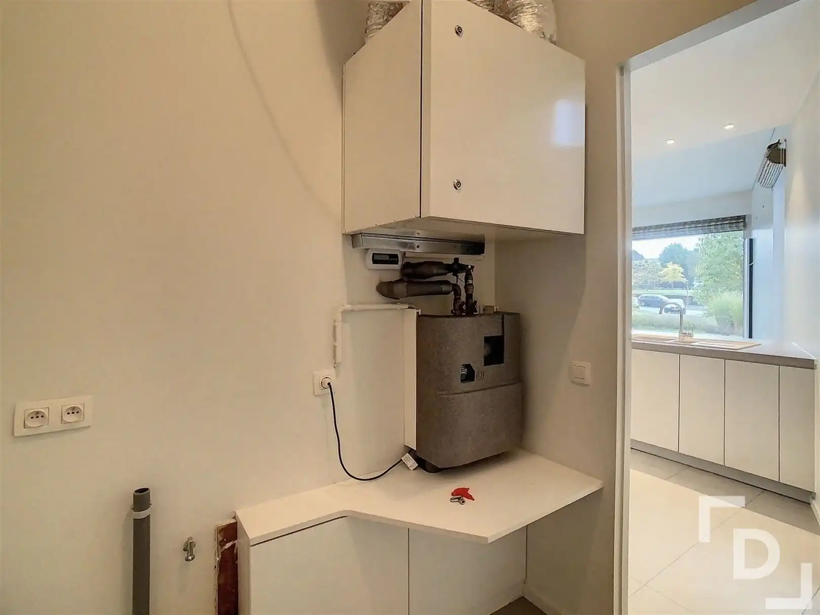 Energiezuining appartement met tuin en parkeerplaats foto 14