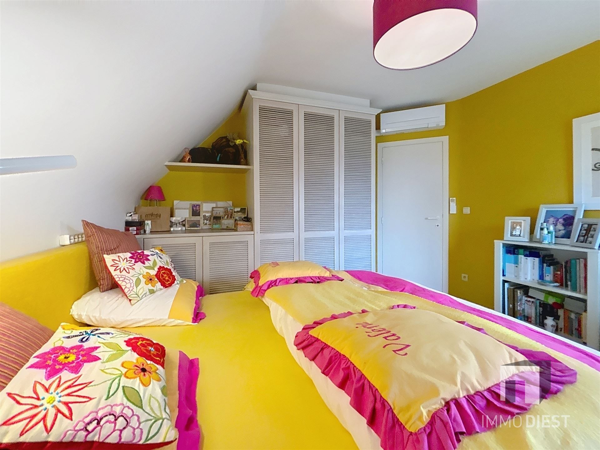 Villa met 5 slpk op 74,11are en zuidgerichte tuin foto 45