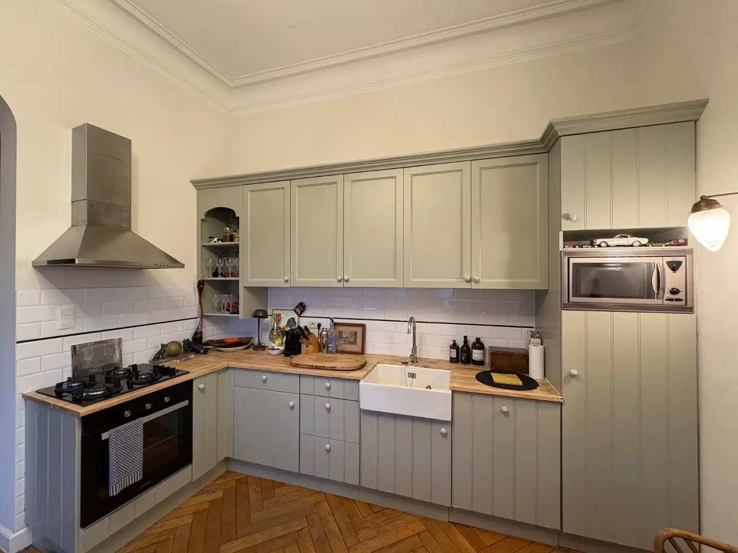 Stijlvol 2-slaapkamerappartement op wandelafstand van Centraal Station foto 4