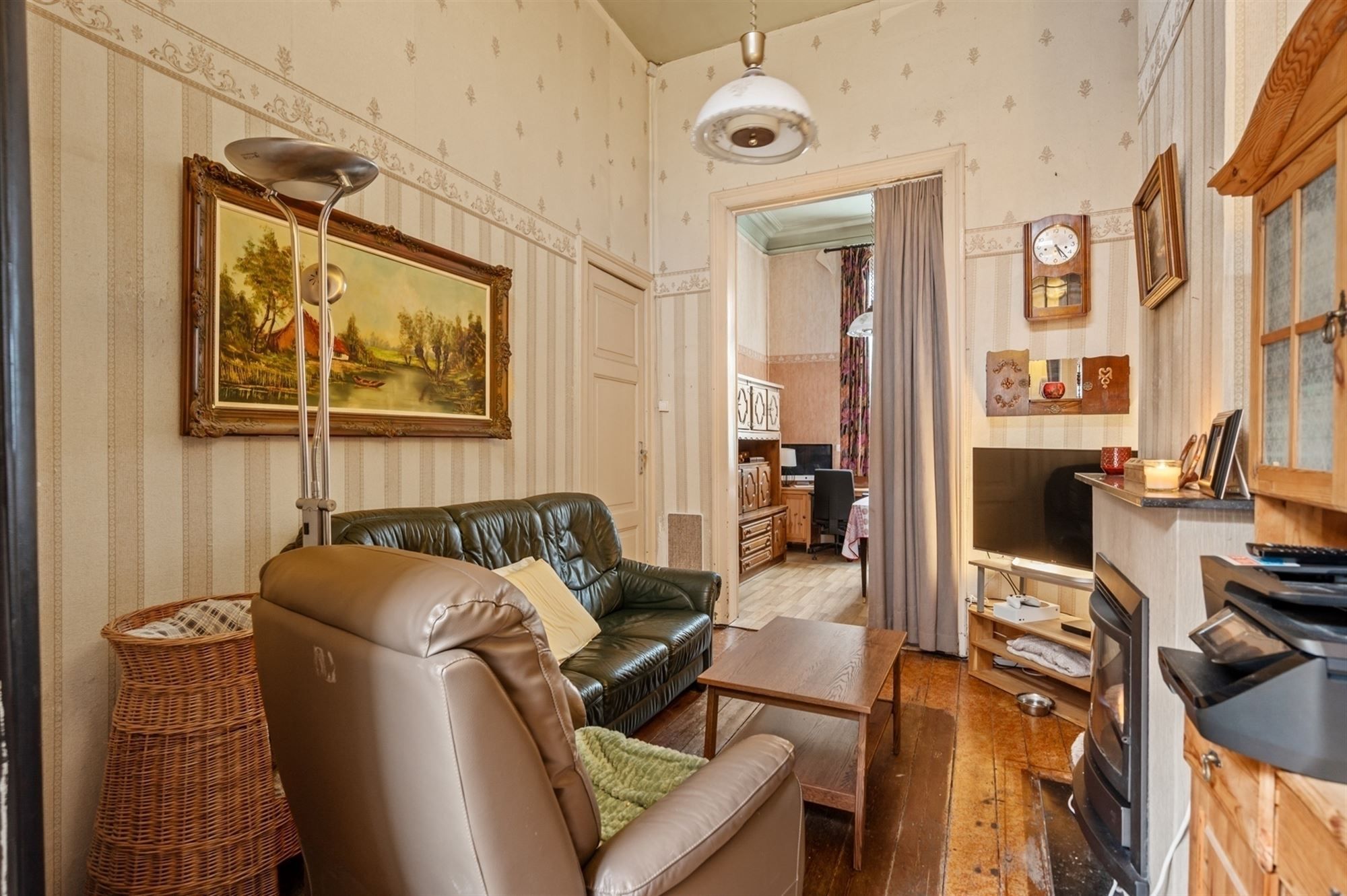 Karaktervolle, te renoveren woning op een uitstekende locatie te Mechelen foto 3