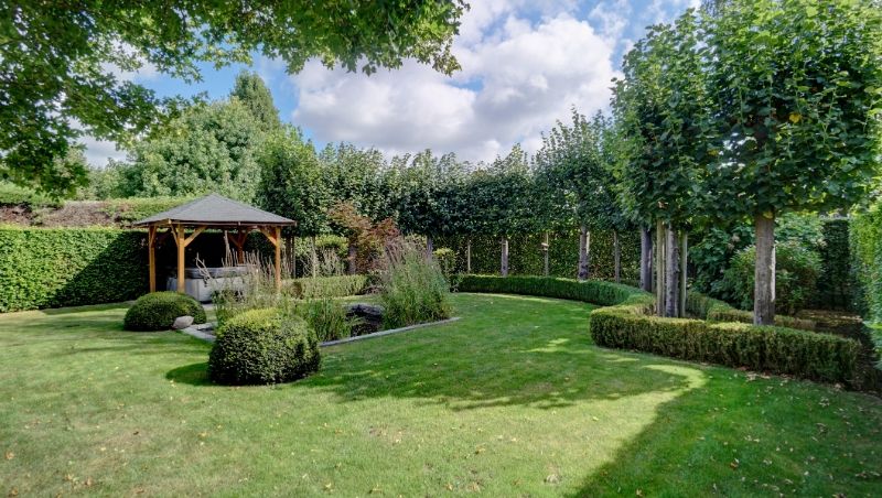 Landhuis van 172m² op 6 are 30 ca met zeer mooie tuin foto 17