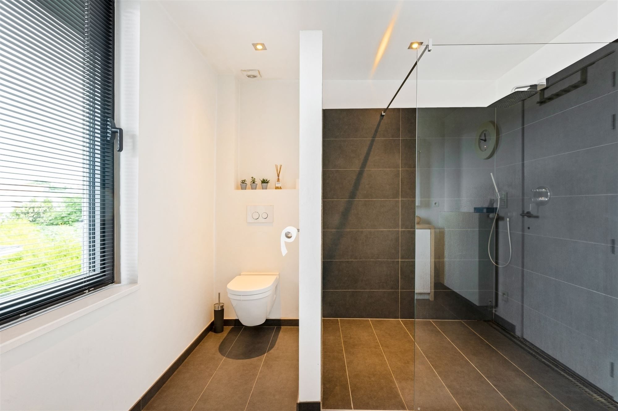 Knap gerenoveerde woning in het hart van Bonheiden foto 13