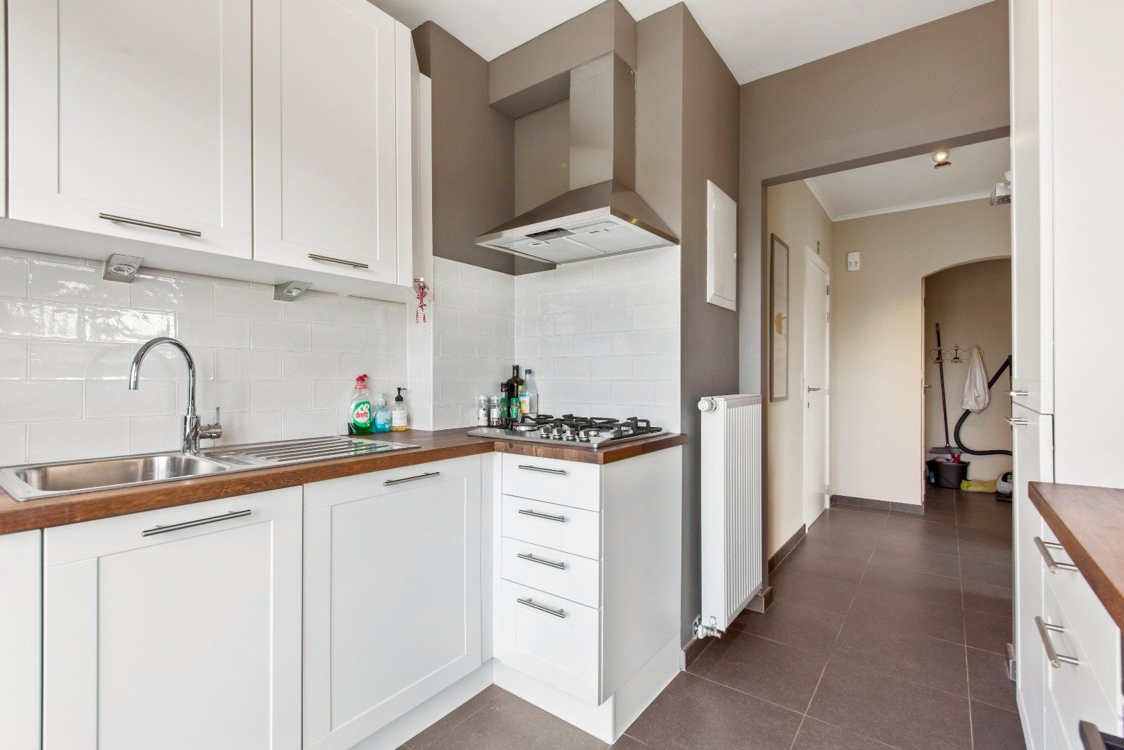 Ruim appartement met 3 slaapkamers foto 5