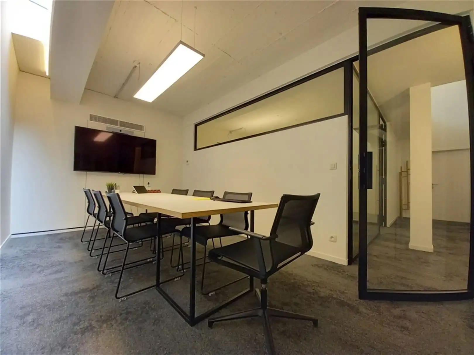 Kantoorgebouw foto 11