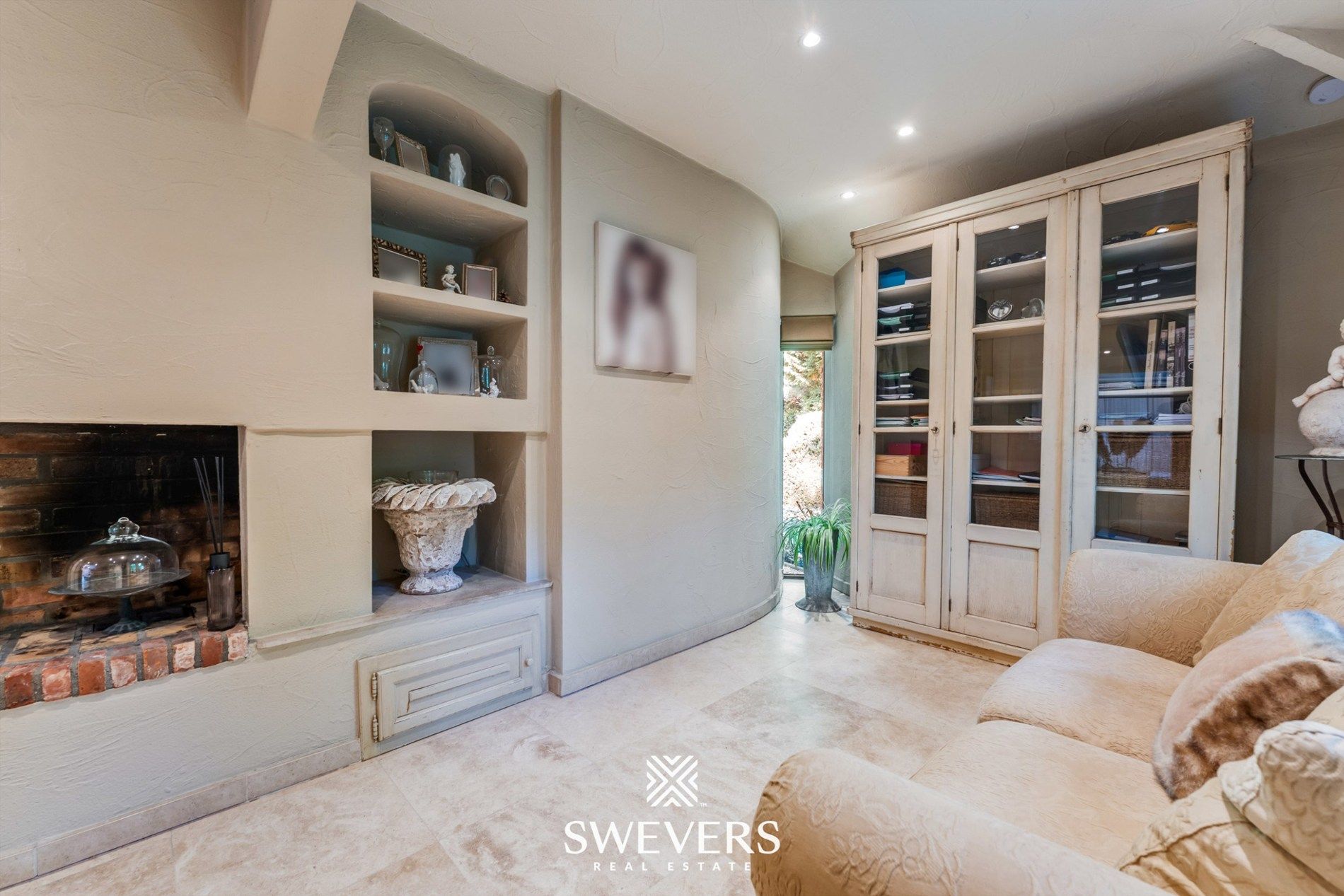 Exclusieve villa in Zuid-Franse stijl omgeven door groen in residentiële wijk Kayenberg foto 14