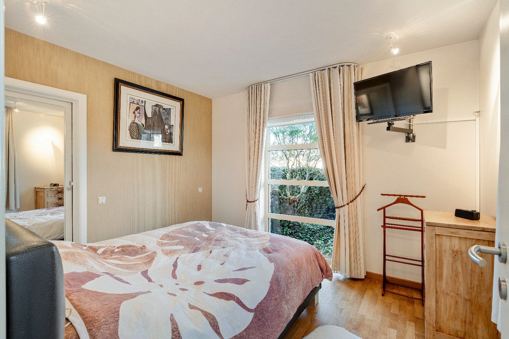 Duurzame, veelzijdige woning met karakter, energiezuinig comfort én prachtige tuin, op toplocatie. foto 30