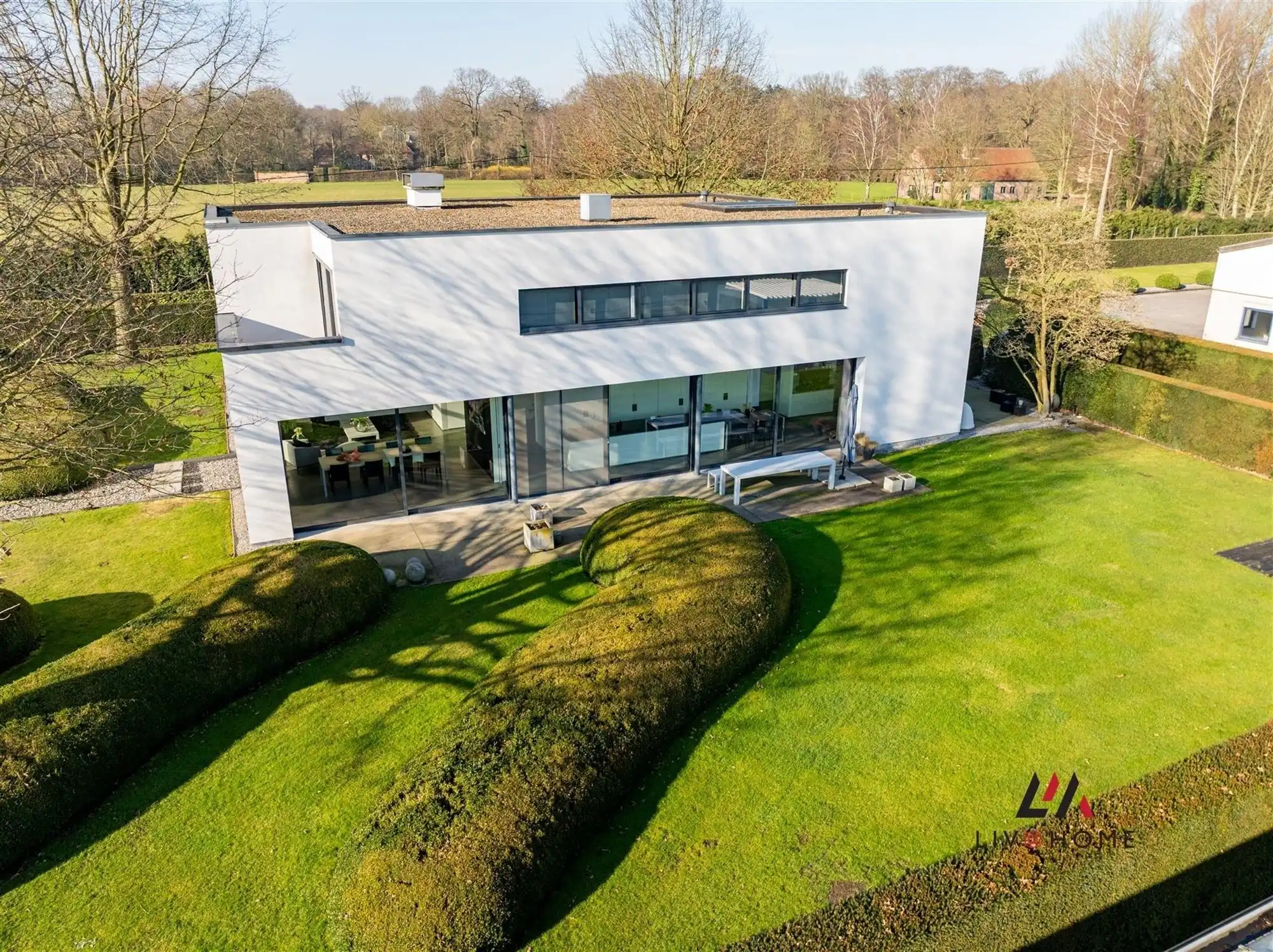 Moderne landbouwwoning met serre en loods op +/- 2  ha foto 31