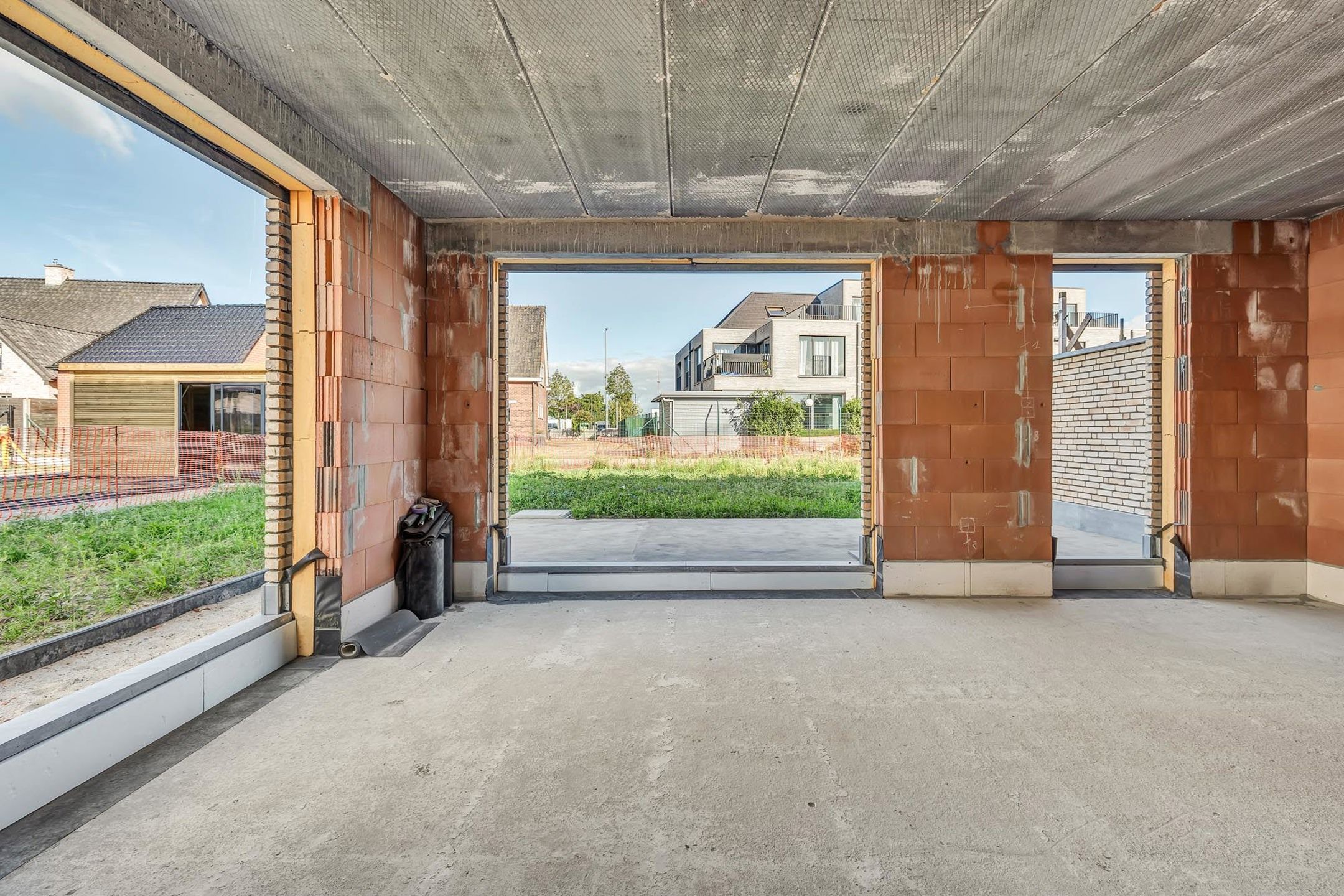 Ruime nieuwbouw HOB, water- en winddicht foto 6