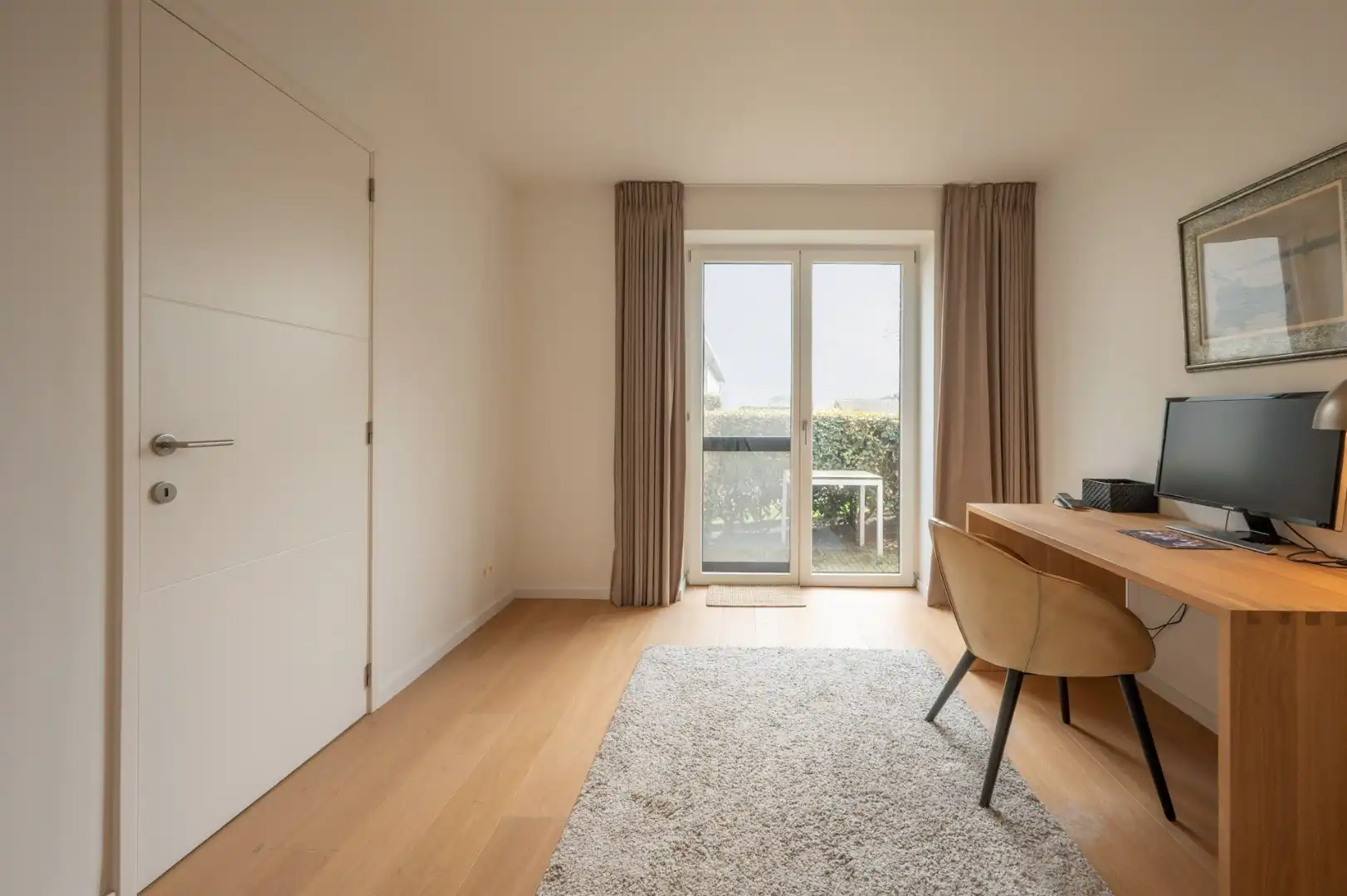 Instapklare woning met 5 slaapkamers aan de Oosthoek. foto 12