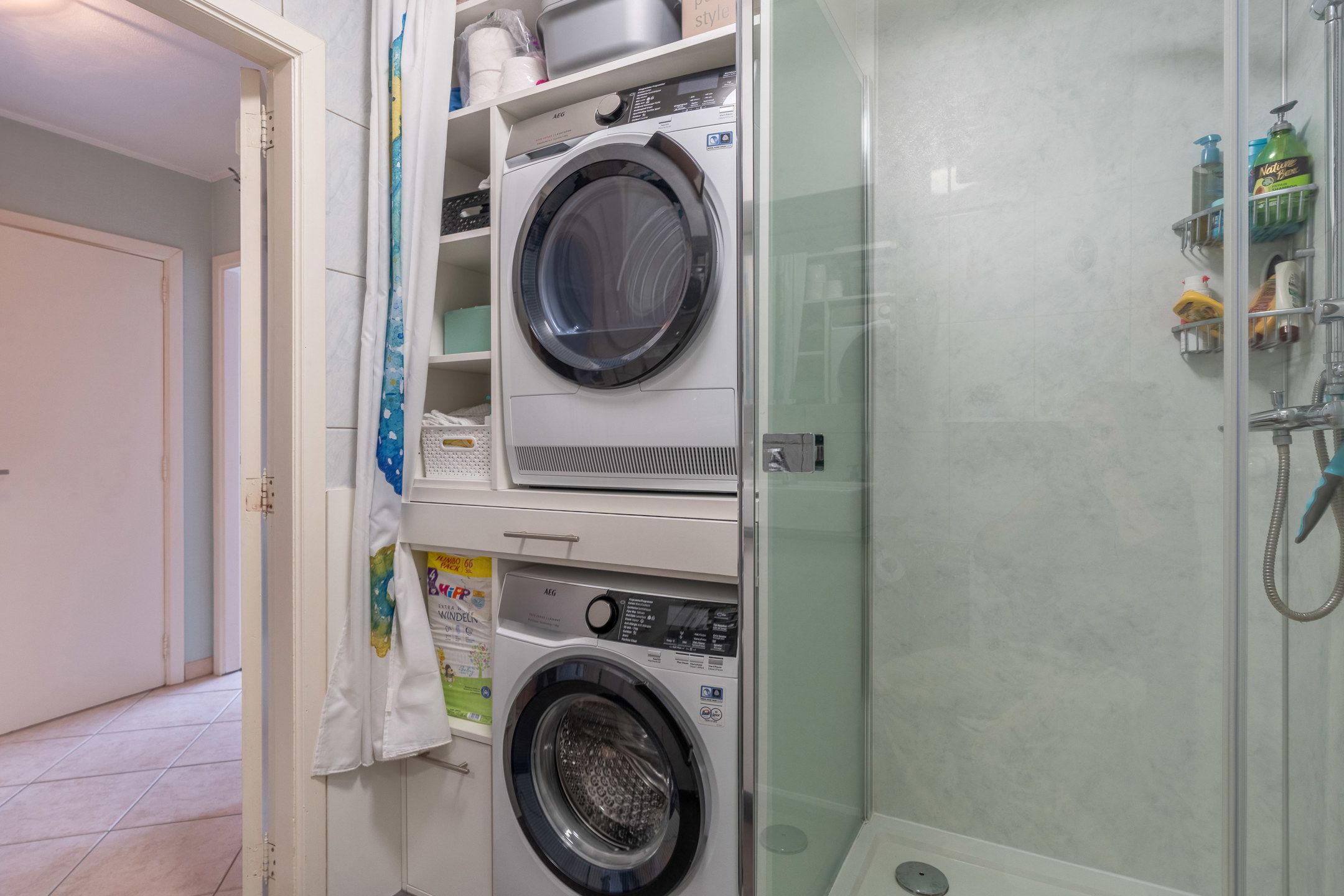 Instapklaar 2slpk app met garagebox en terras te Turnhout foto 15