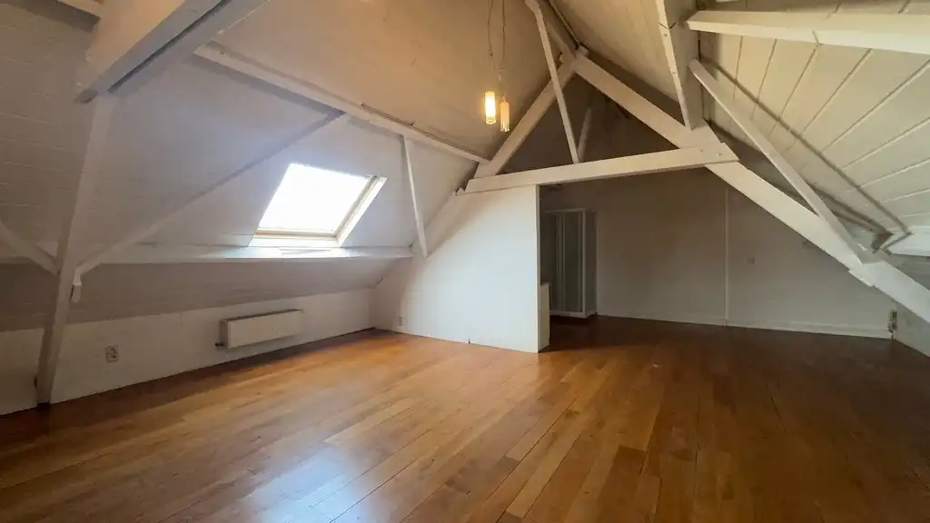 Commercieel gelegen handelspand te koop in Deinze (Astene) foto 19