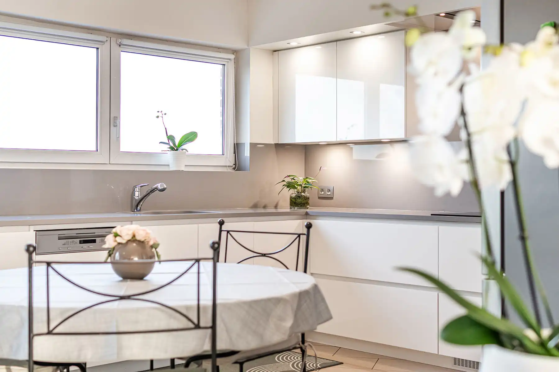 Lichtrijke penthouse met uitzonderlijk uitzicht en 2 garages foto 12